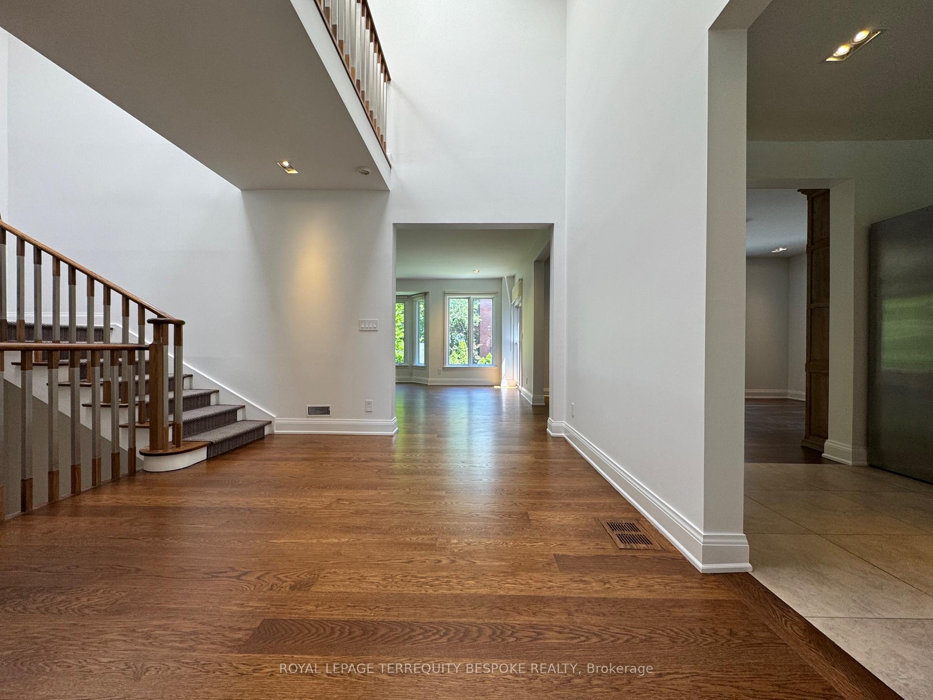Photo 7 of 1 Scarth Road, Toronto, Rosedale-Moore Park — HOMEH