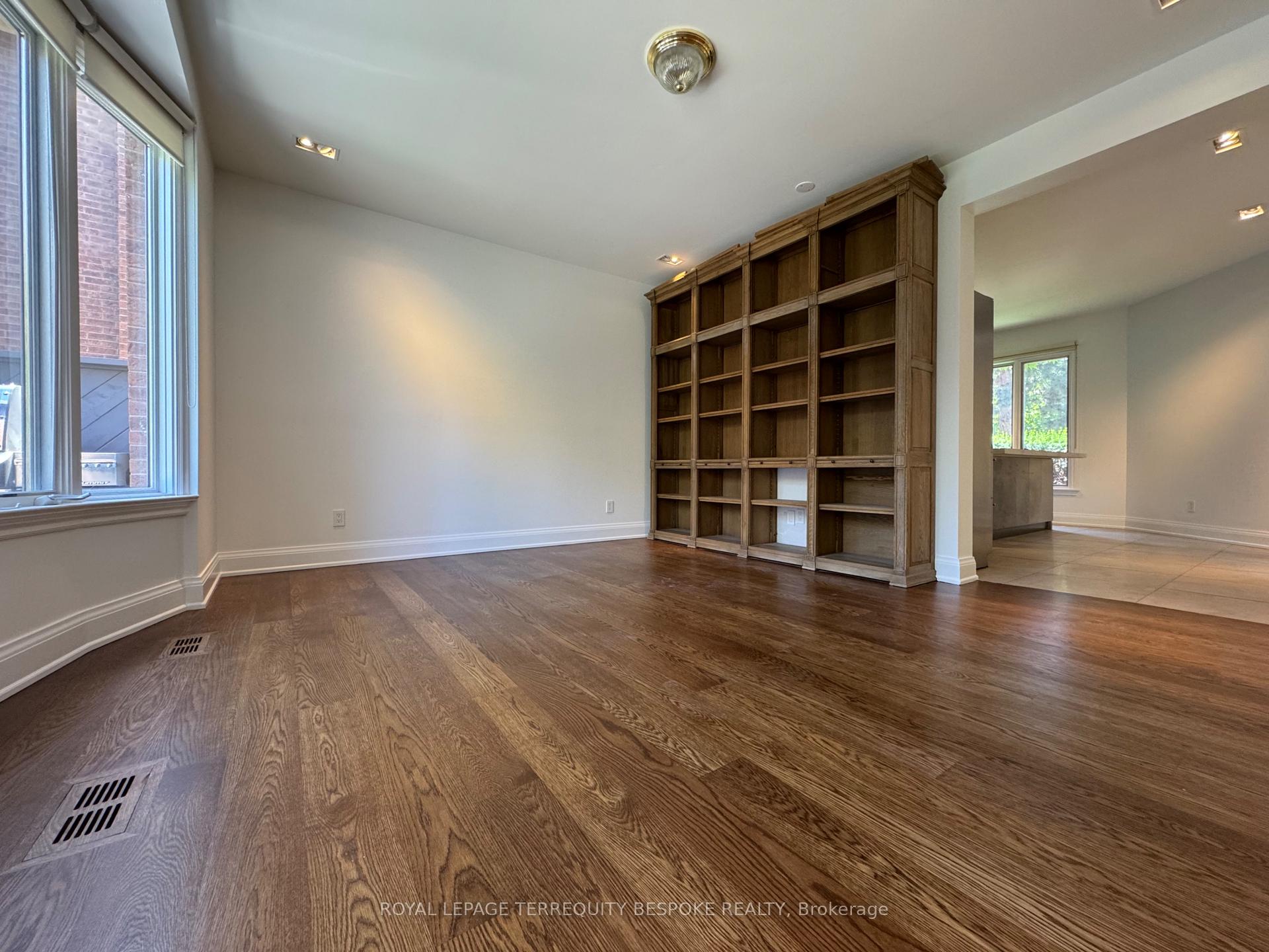 Photo 14 of 1 Scarth Road, Toronto, Rosedale-Moore Park — HOMEH