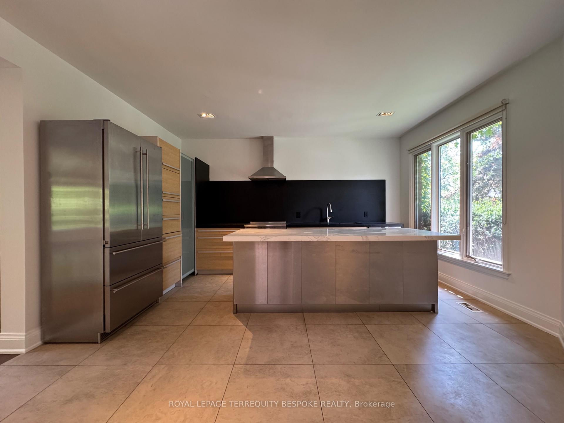 Photo 15 of 1 Scarth Road, Toronto, Rosedale-Moore Park — HOMEH