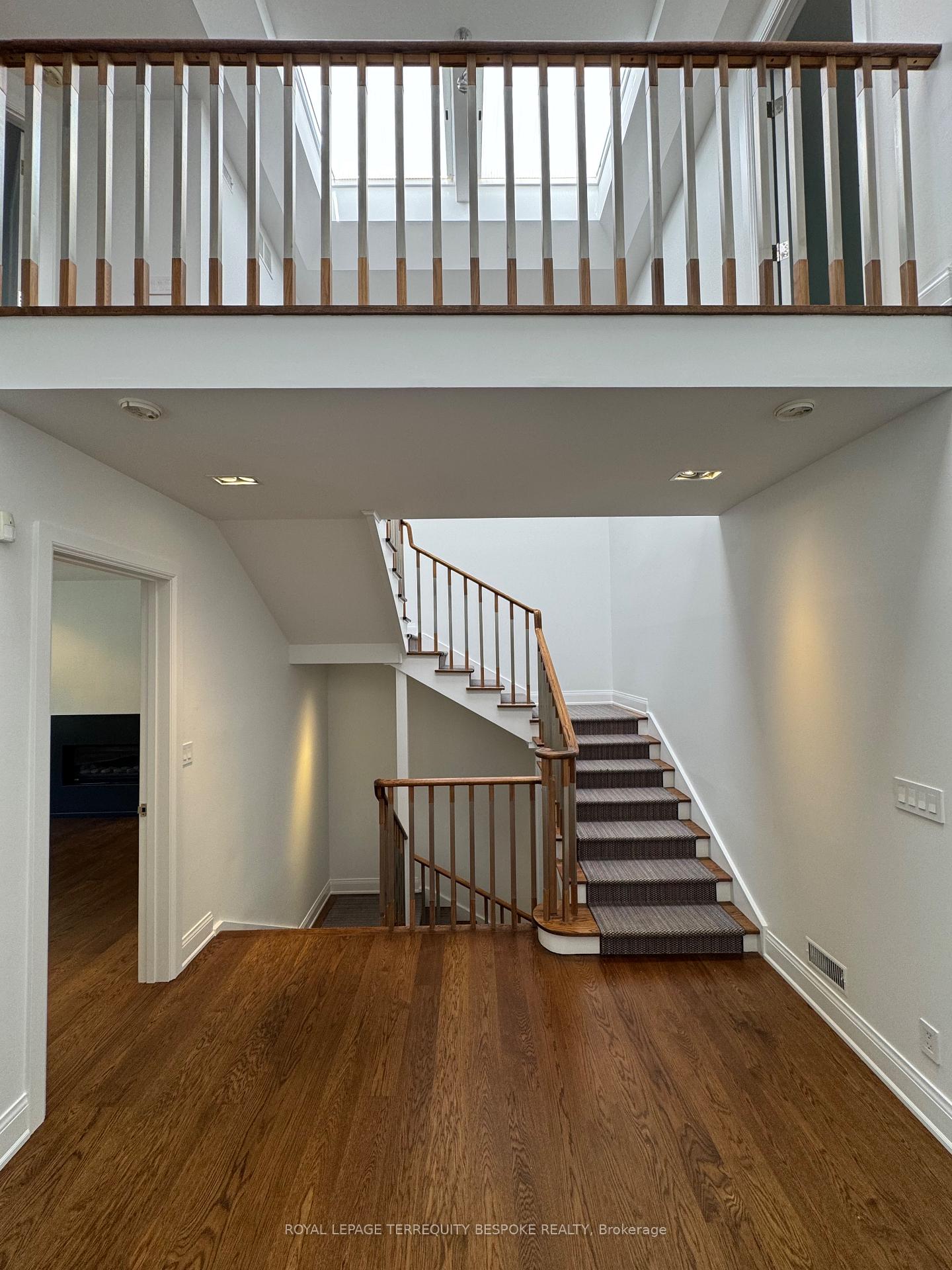 Photo 19 of 1 Scarth Road, Toronto, Rosedale-Moore Park — HOMEH