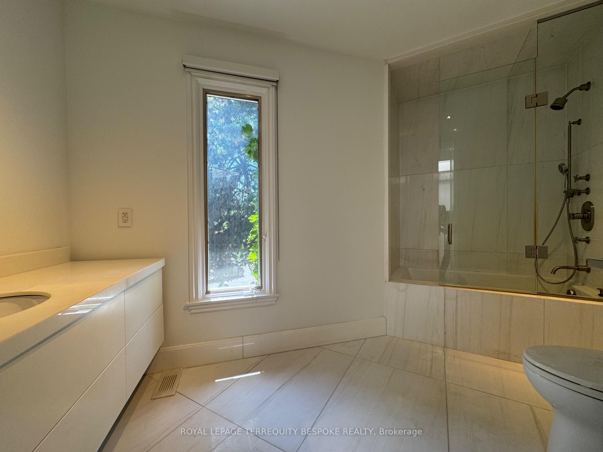 Photo 22 of 1 Scarth Road, Toronto, Rosedale-Moore Park — HOMEH