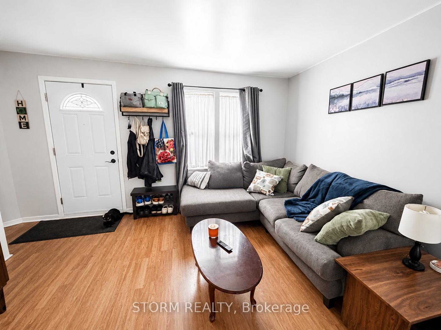 Photo 8 of 456 4th Street W, Cornwall, Cornwall — HOMEH