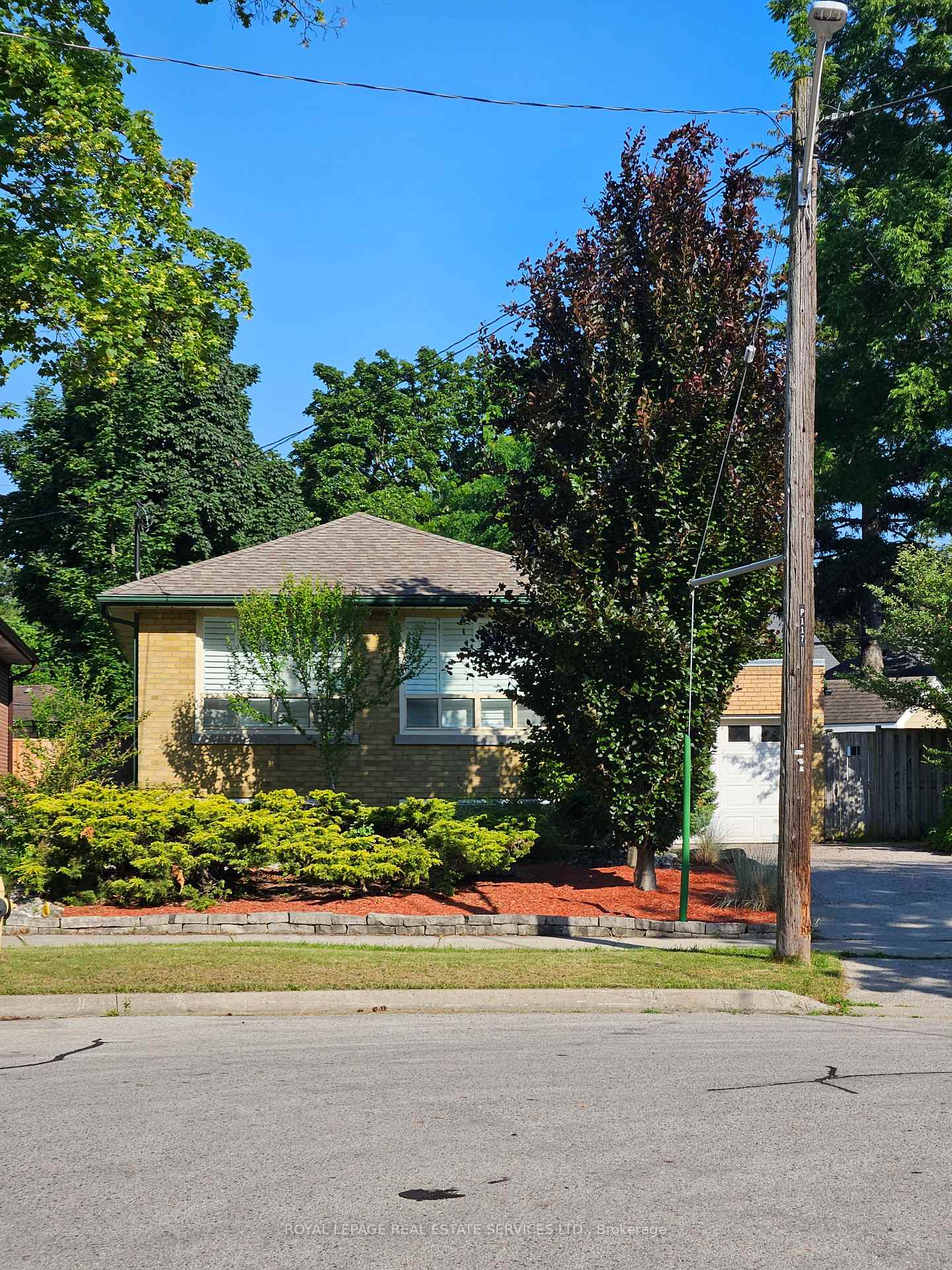 Photo 1 of 117 Westrose Avenue, Etobicoke, Kingsway South — HOMEH