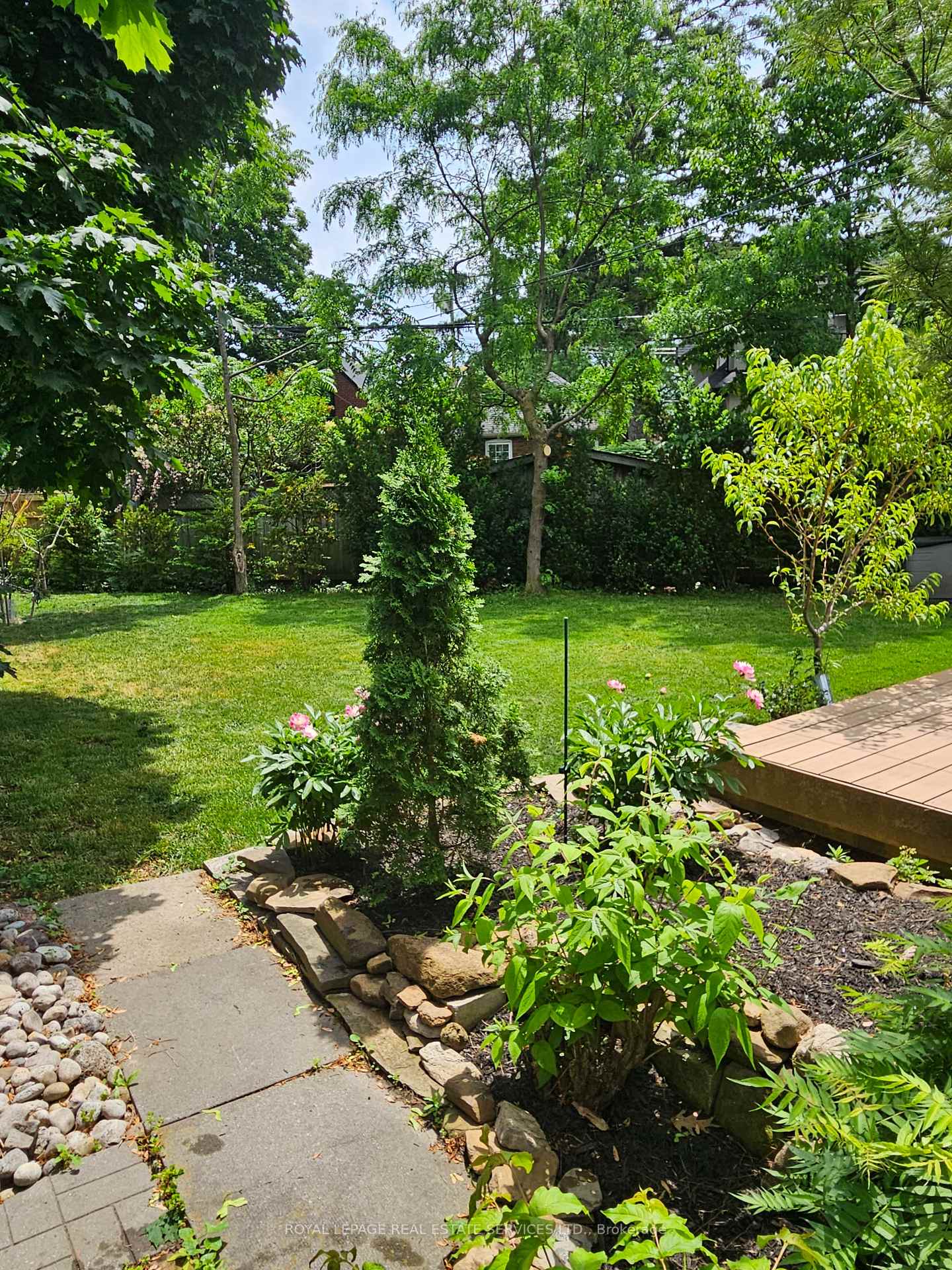 Photo 40 of 117 Westrose Avenue, Etobicoke, Kingsway South — HOMEH