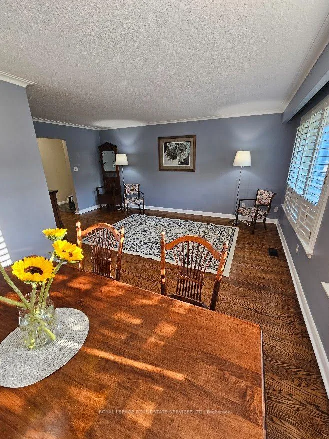 Photo 14 of 117 Westrose Avenue, Etobicoke, Kingsway South — HOMEH