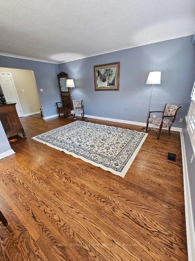 Photo 15 of 117 Westrose Avenue, Etobicoke, Kingsway South — HOMEH