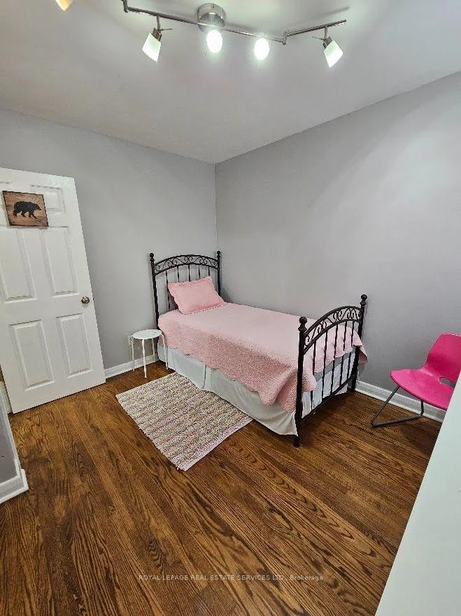 Photo 25 of 117 Westrose Avenue, Etobicoke, Kingsway South — HOMEH