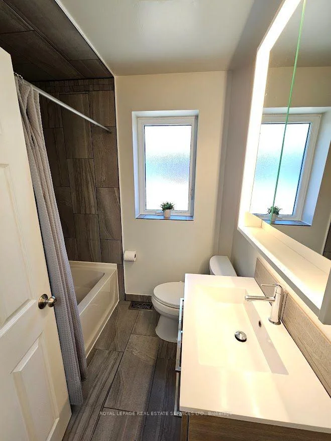Photo 28 of 117 Westrose Avenue, Etobicoke, Kingsway South — HOMEH