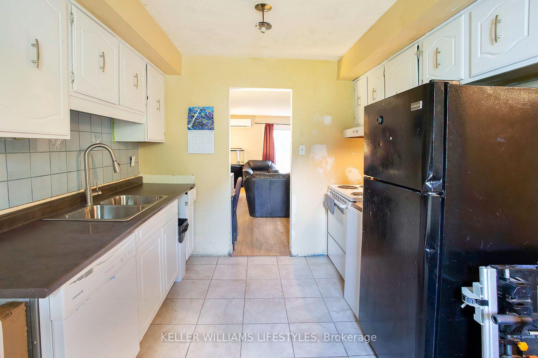 Photo 7 of 120 Monmore Road, London, North F — HOMEH