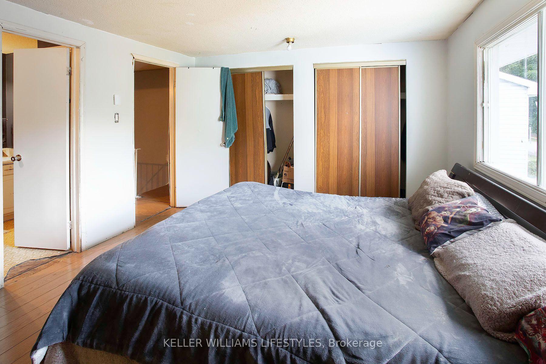 Photo 11 of 120 Monmore Road, London, North F — HOMEH