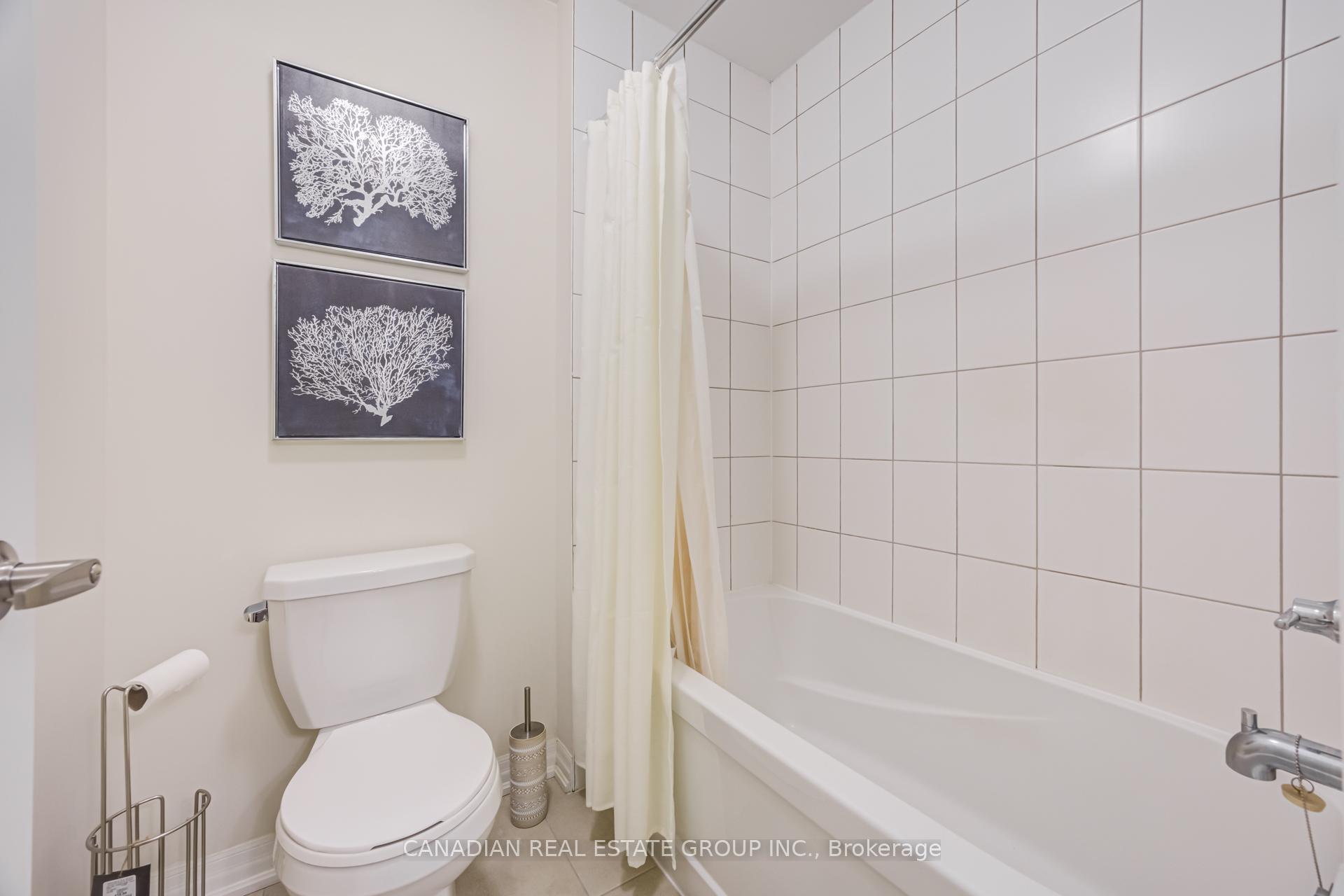 Photo 32 of 141 Danny Wheeler Boulevard, Georgina, Keswick North — HOMEH