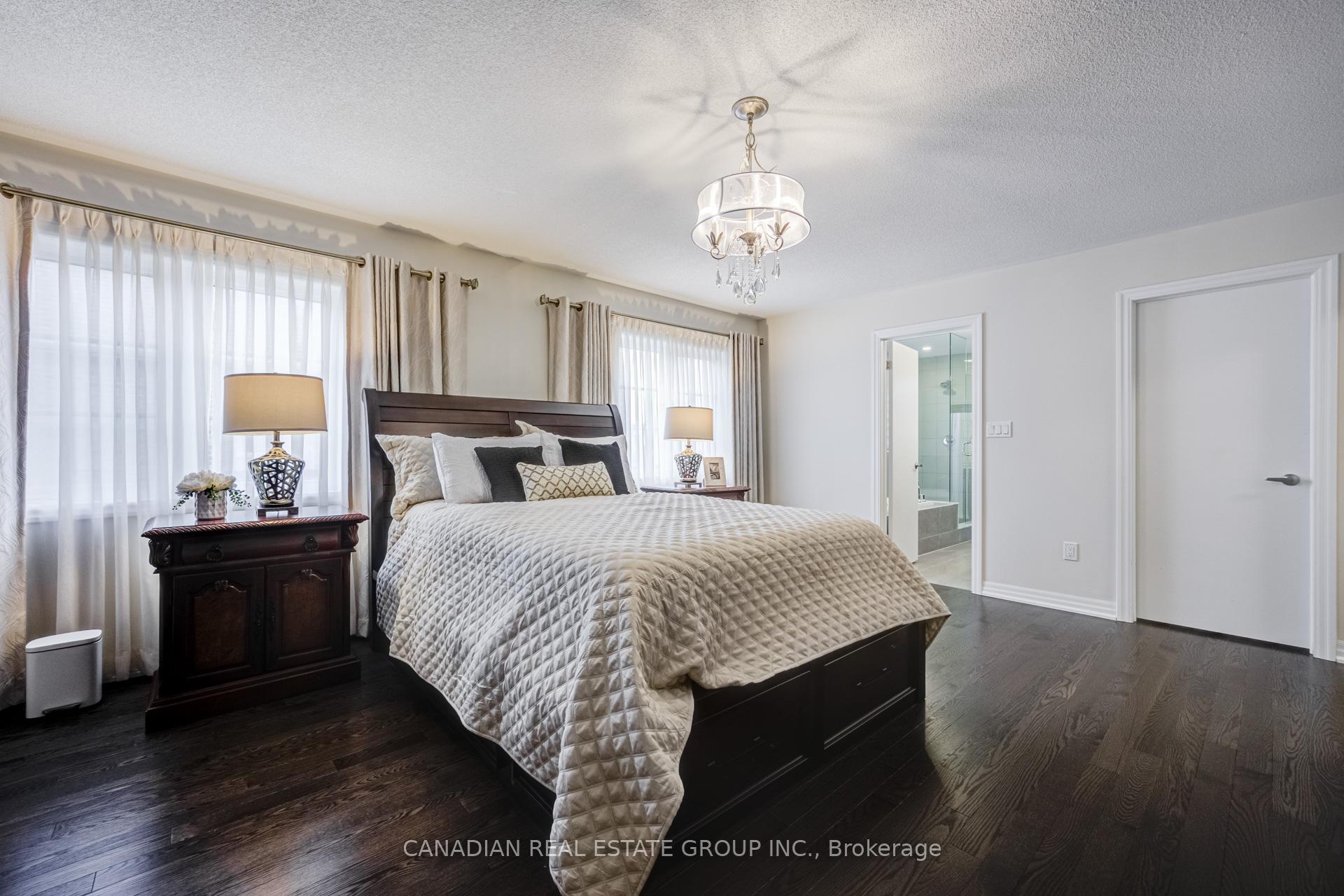 Photo 40 of 141 Danny Wheeler Boulevard, Georgina, Keswick North — HOMEH