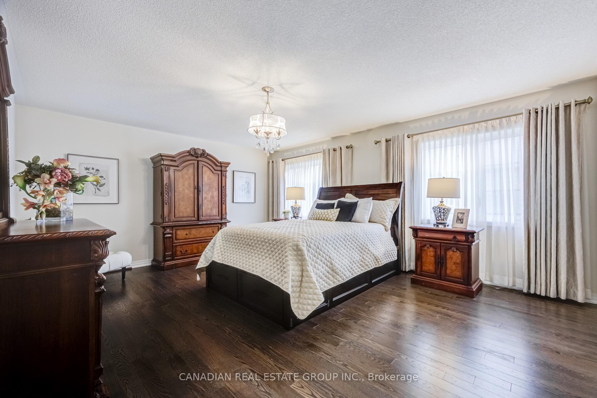 Photo 41 of 141 Danny Wheeler Boulevard, Georgina, Keswick North — HOMEH
