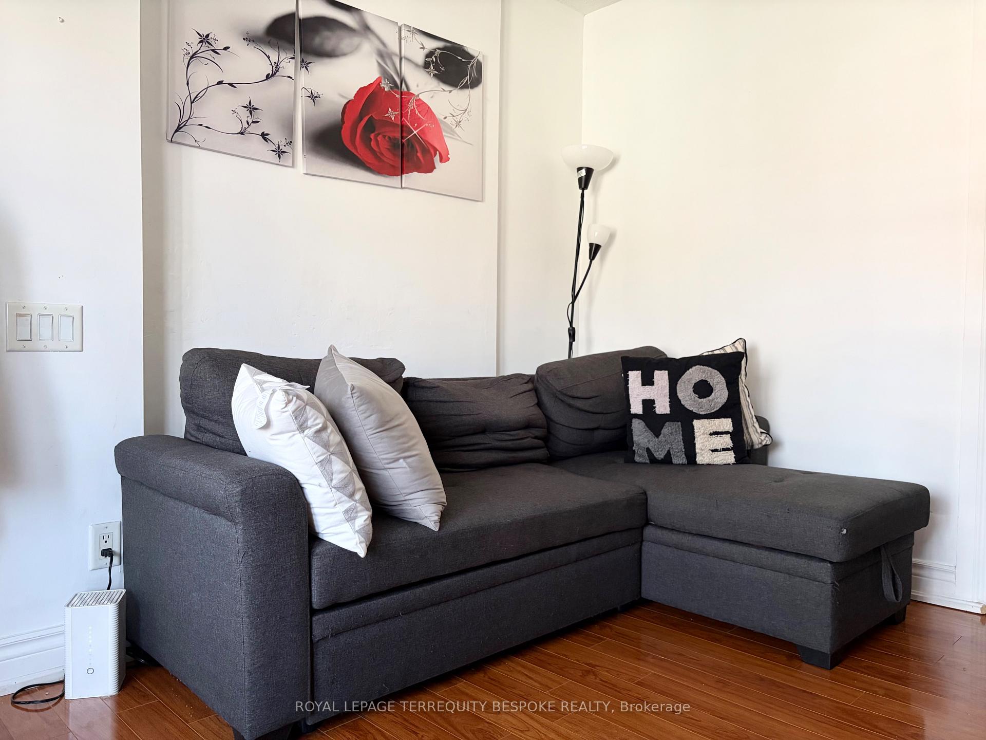 Photo 9 of Unit 3, 95 The Queensway, Toronto, High Park-Swansea — HOMEH