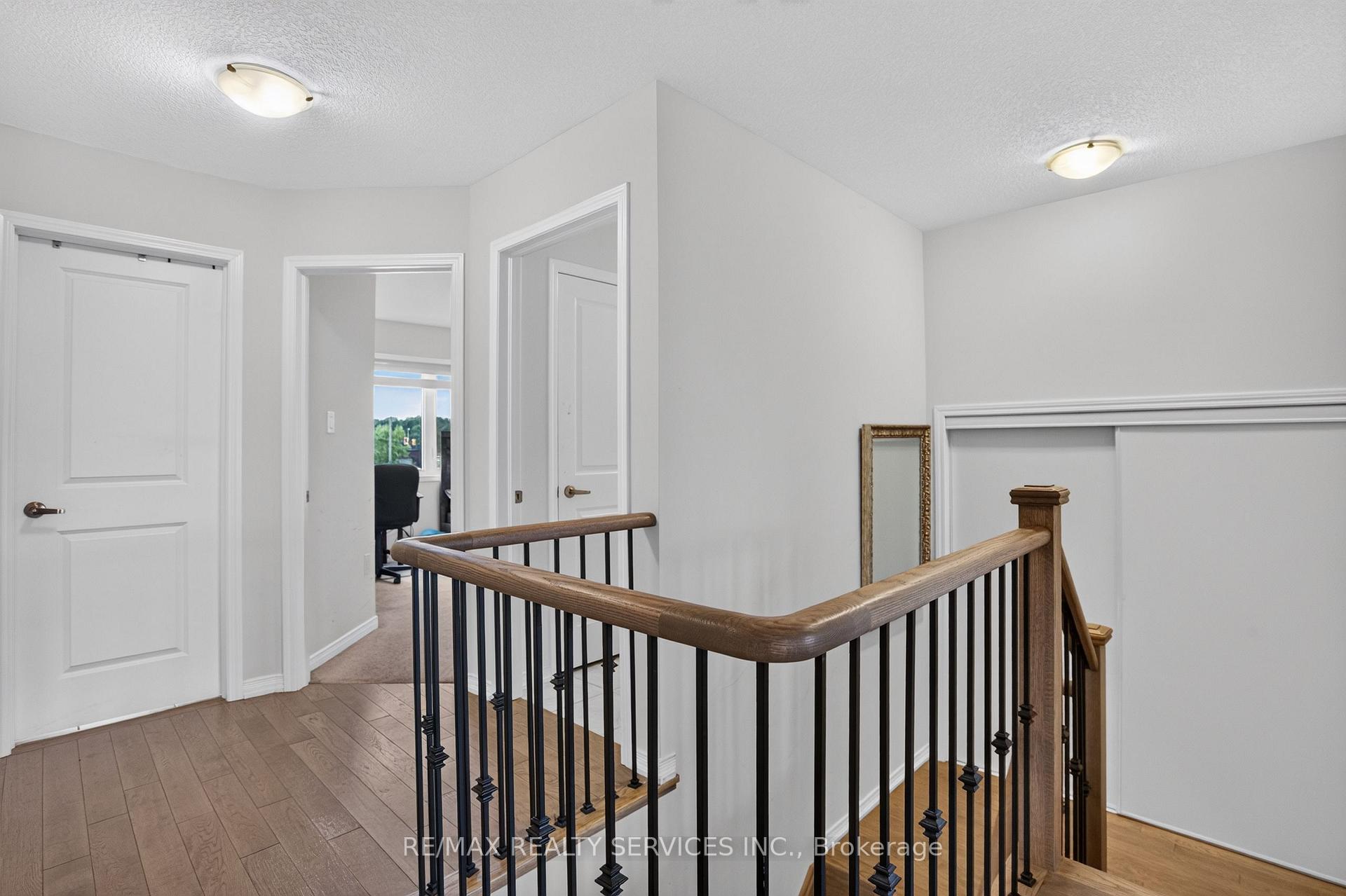 Photo 19 of 8 Munro Circle, Brantford, Empire South — HOMEH