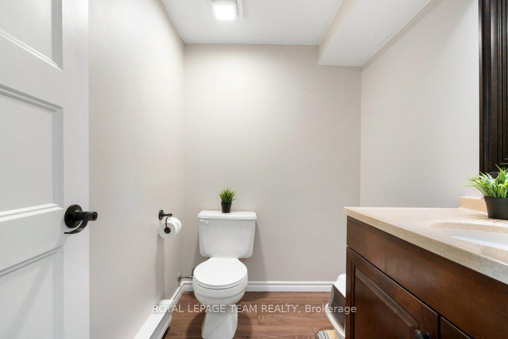 Photo 20 of Unit B, 6754 Jeanne D'Arc Boulevard, Ottawa, Convent Glen North — HOMEH