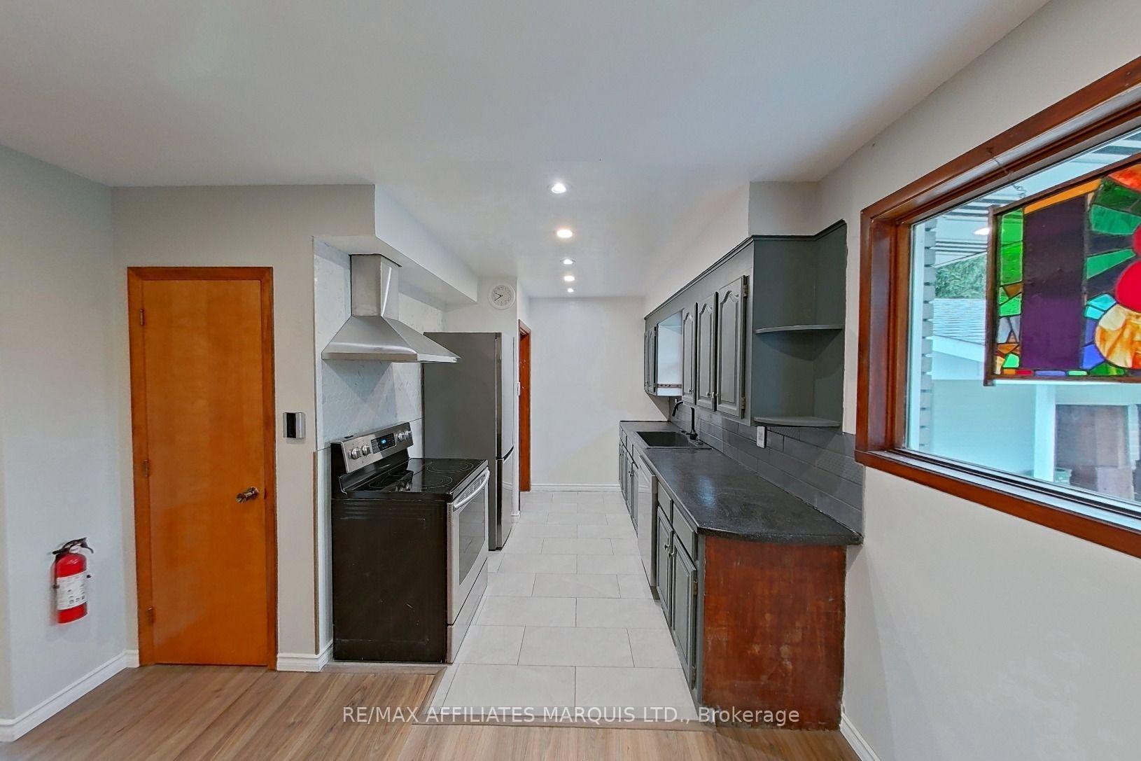 Photo 16 of 777 Sandfield Crescent, Cornwall, Cornwall — HOMEH