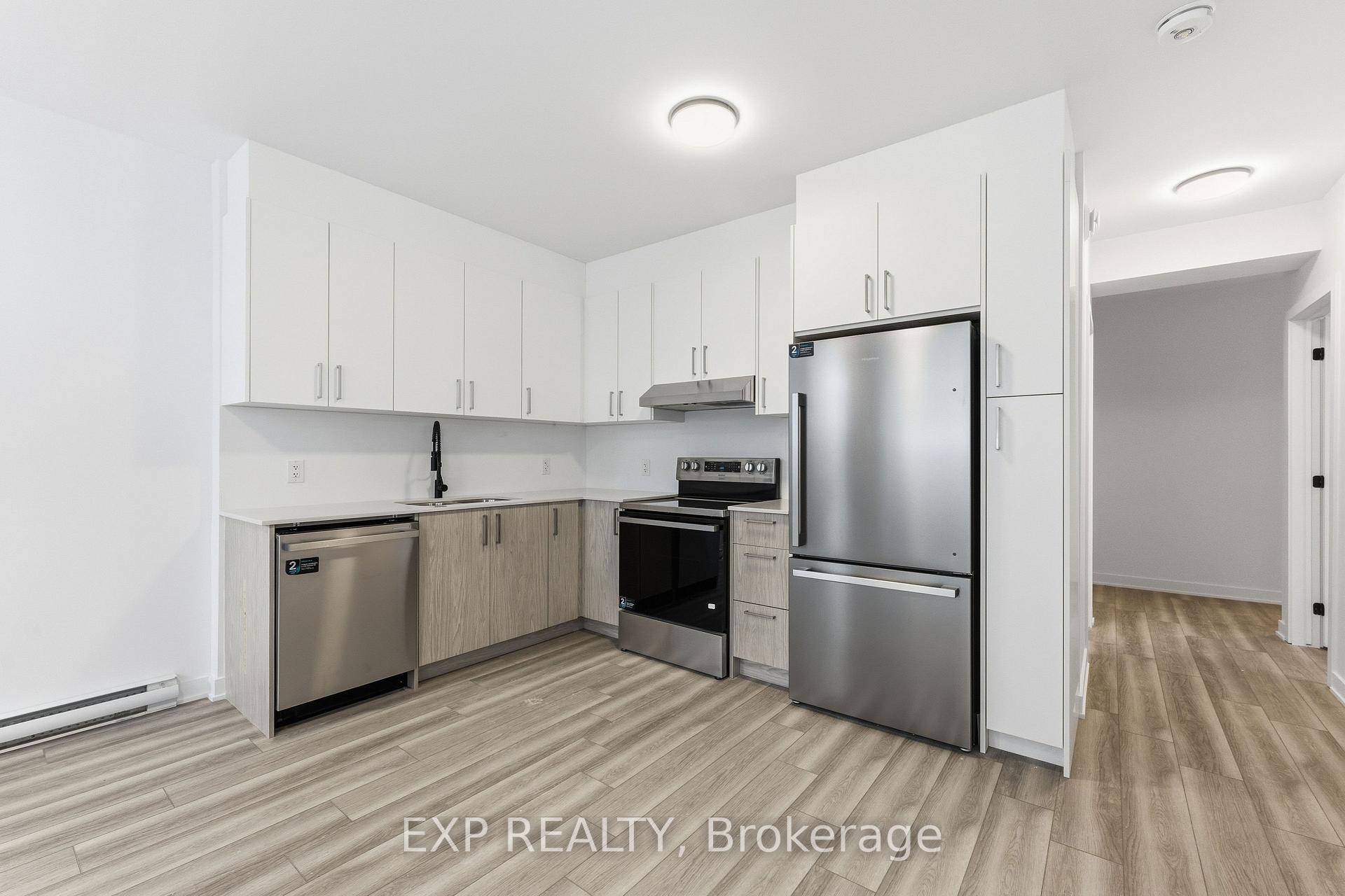 Photo 5 of Unit B, 1373 Louis Lane, Ottawa, Cyrville Rd./Industrial Park — HOMEH