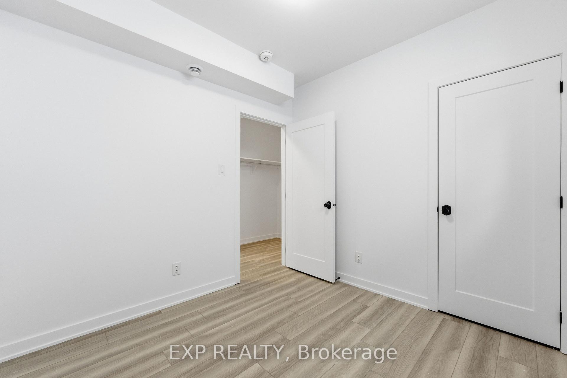 Photo 10 of Unit B, 1373 Louis Lane, Ottawa, Cyrville Rd./Industrial Park — HOMEH
