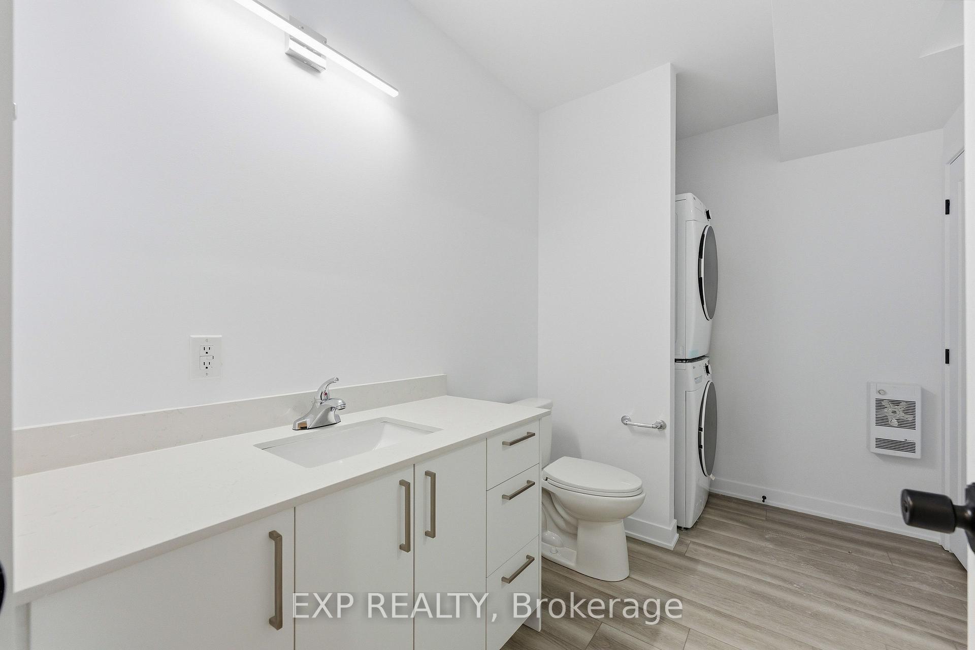Photo 11 of Unit B, 1373 Louis Lane, Ottawa, Cyrville Rd./Industrial Park — HOMEH