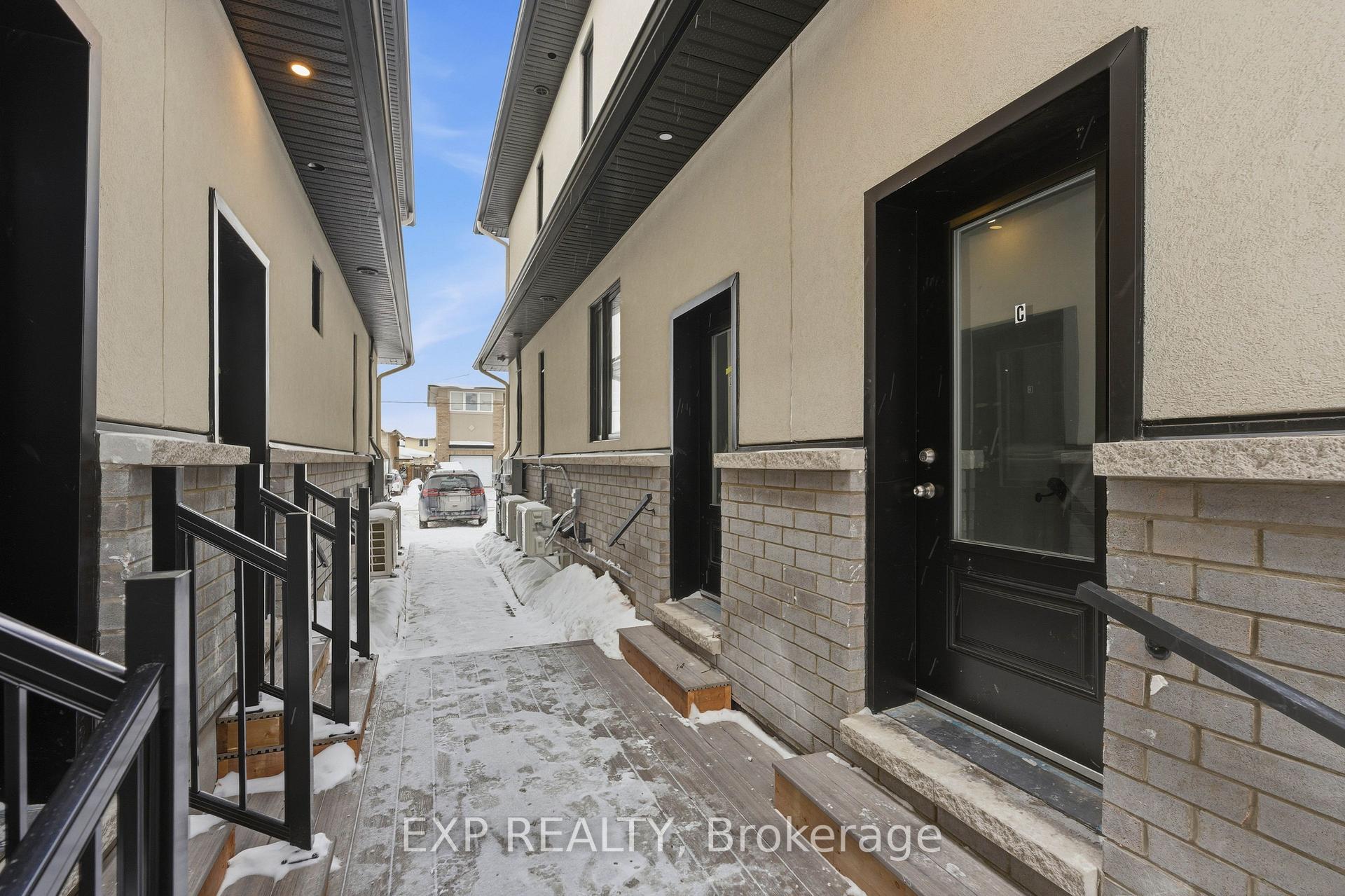Photo 19 of Unit C, 1373 Louis Lane, Ottawa, Cyrville Rd./Industrial Park — HOMEH