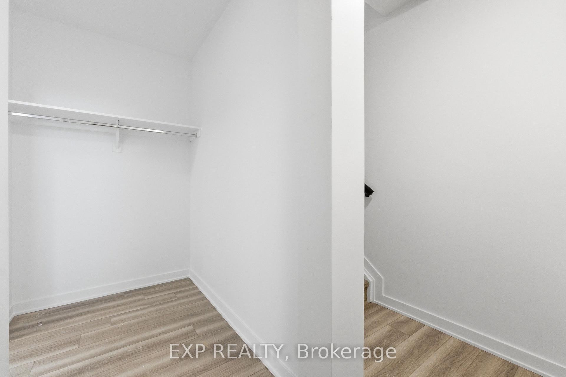 Photo 17 of Unit C, 1371 Louis Lane, Ottawa, Cyrville Rd./Industrial Park — HOMEH