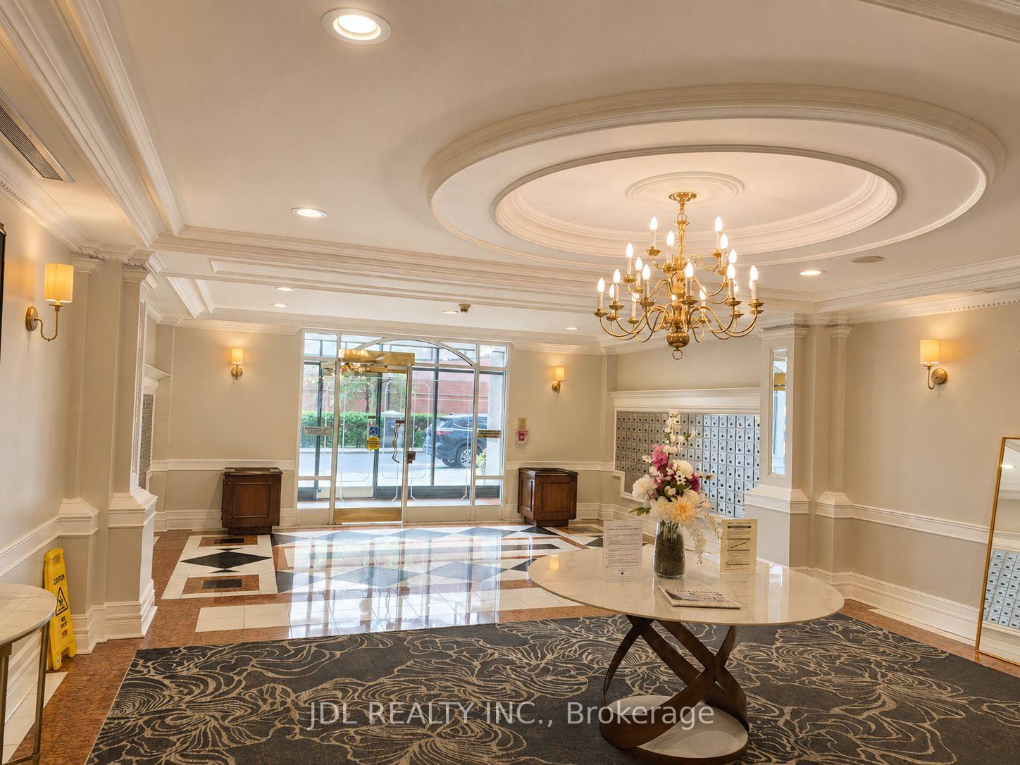 Photo 3 of Unit 603, 887 Bay Street, Toronto, Bay Street Corridor — HOMEH