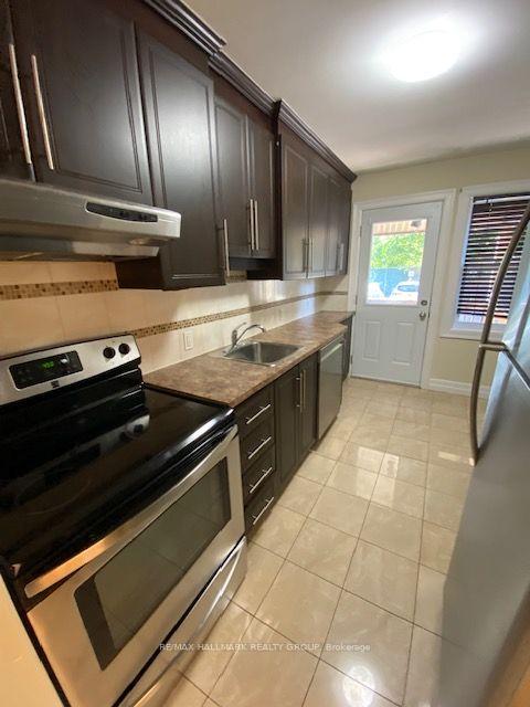 Photo 3 of Unit 1, 570 Gladstone Avenue, Ottawa, Ottawa Centre — HOMEH