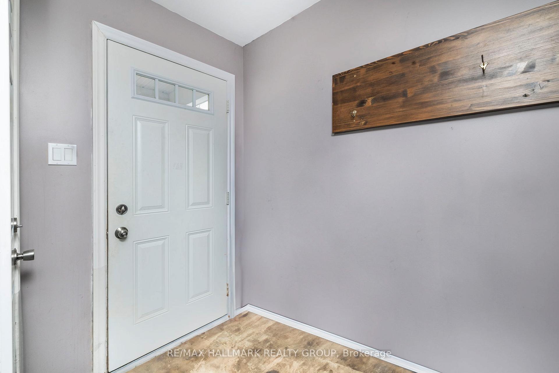 Photo 4 of 1796 Dumas Street, Ottawa, Chateauneuf — HOMEH