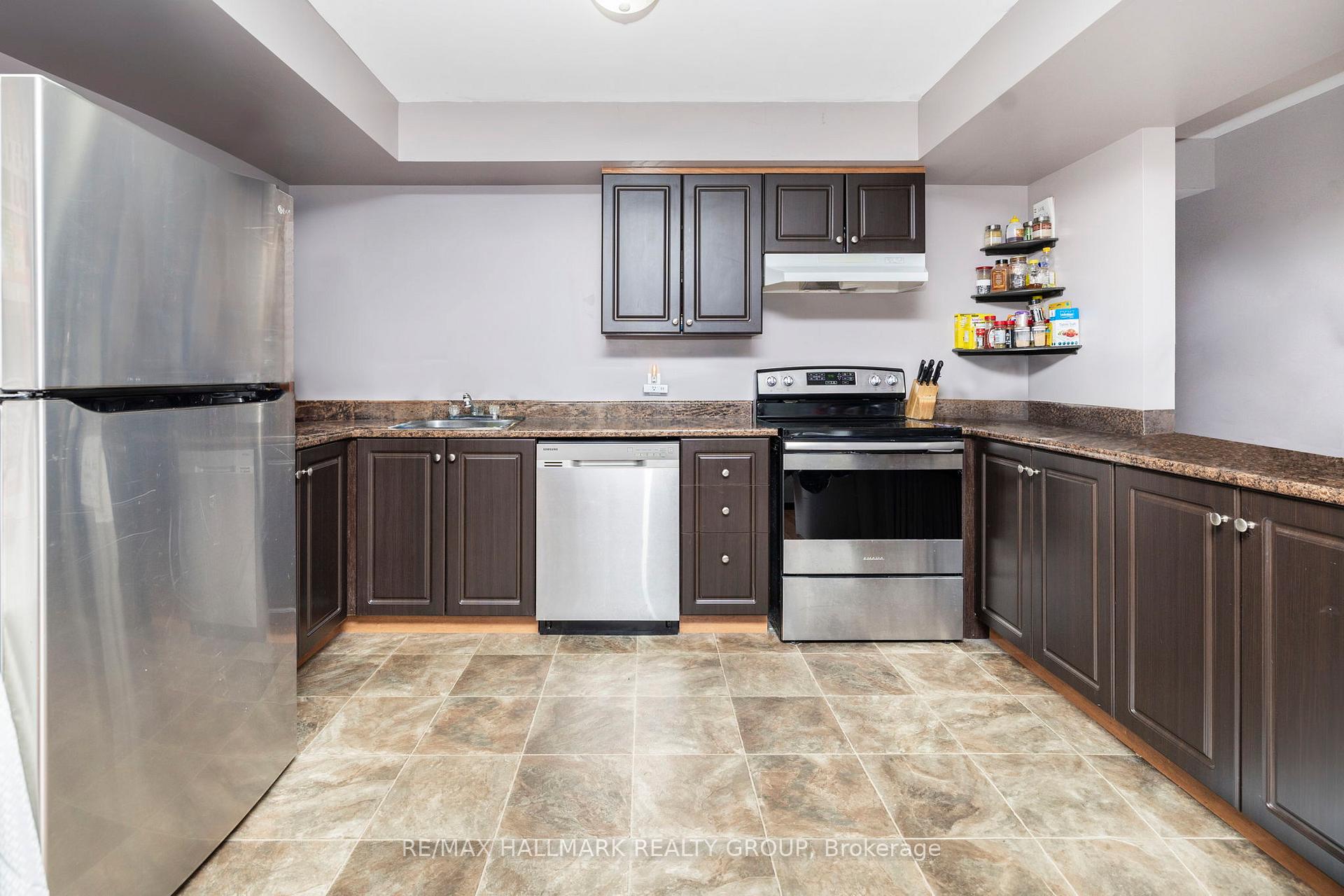 Photo 5 of 1796 Dumas Street, Ottawa, Chateauneuf — HOMEH
