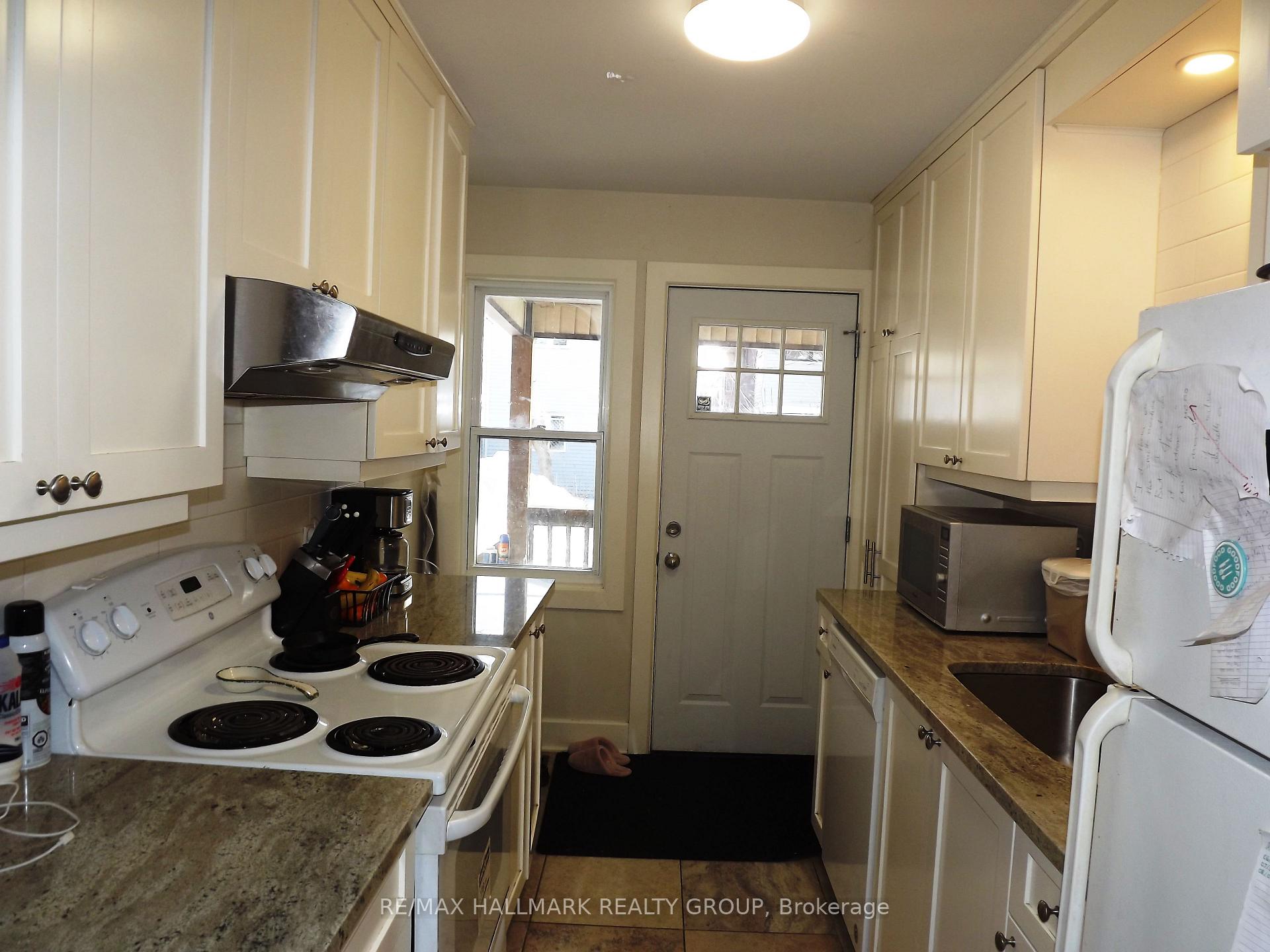 Photo 5 of 568 Gladstone Avenue, Ottawa, Ottawa Centre — HOMEH