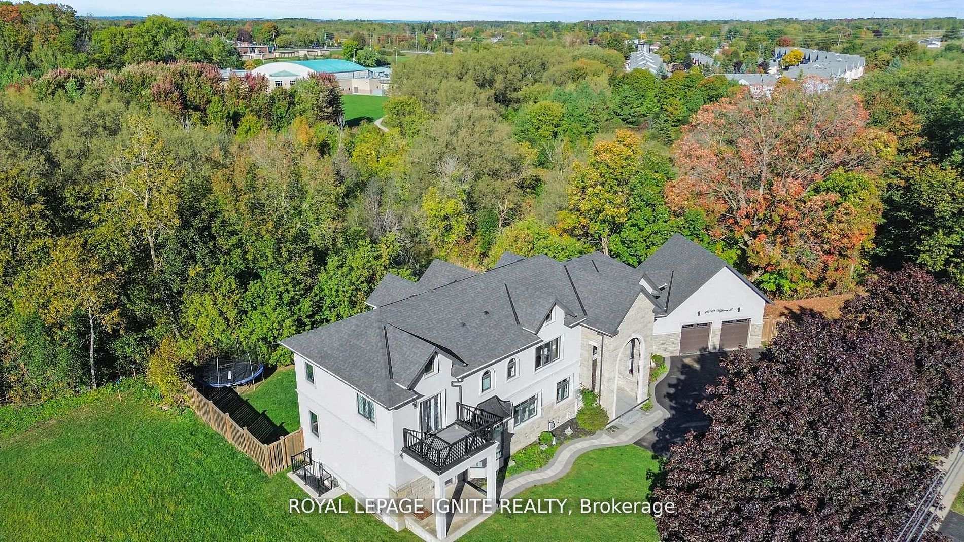 Photo 3 of 1690 Highway 2 Road, Clarington, Courtice — HOMEH