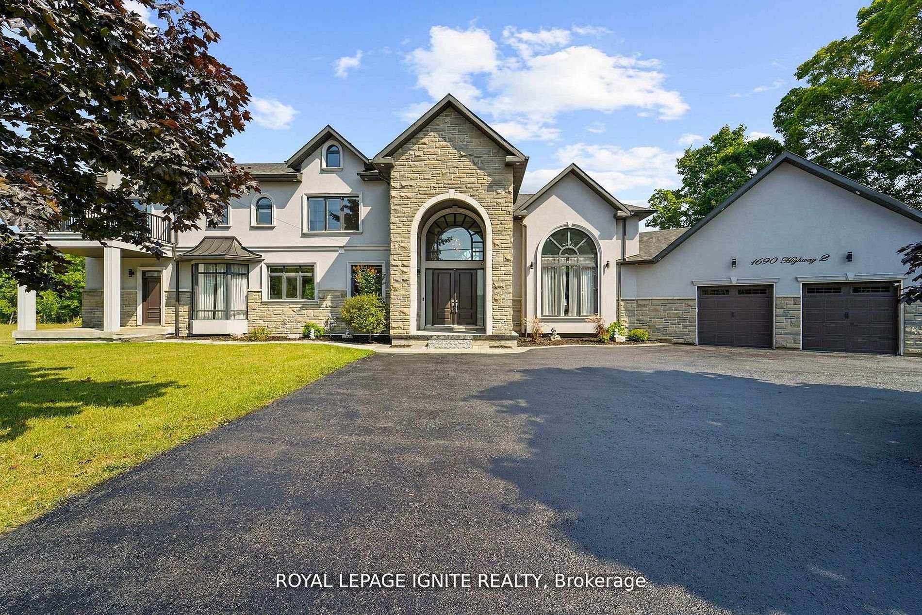 Photo 4 of 1690 Highway 2 Road, Clarington, Courtice — HOMEH