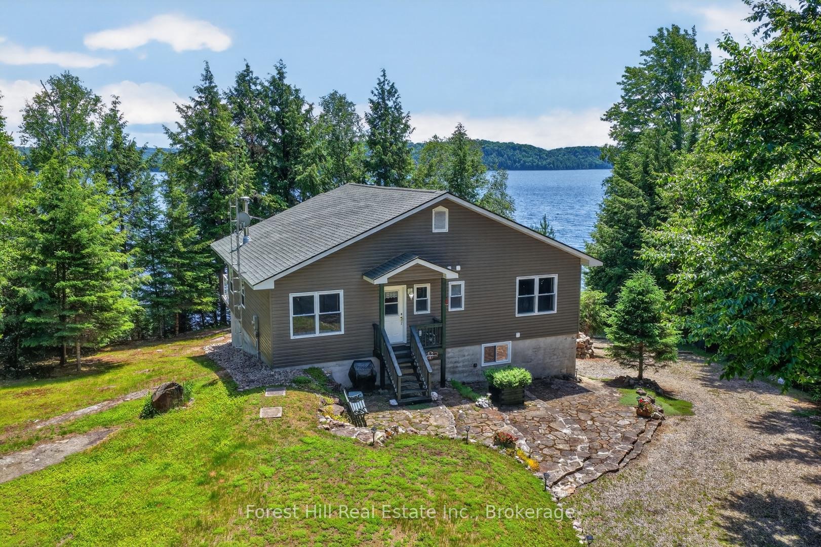 Photo 4 of 1291 Creighton Drive, Algonquin Highlands, Livingstone — HOMEH