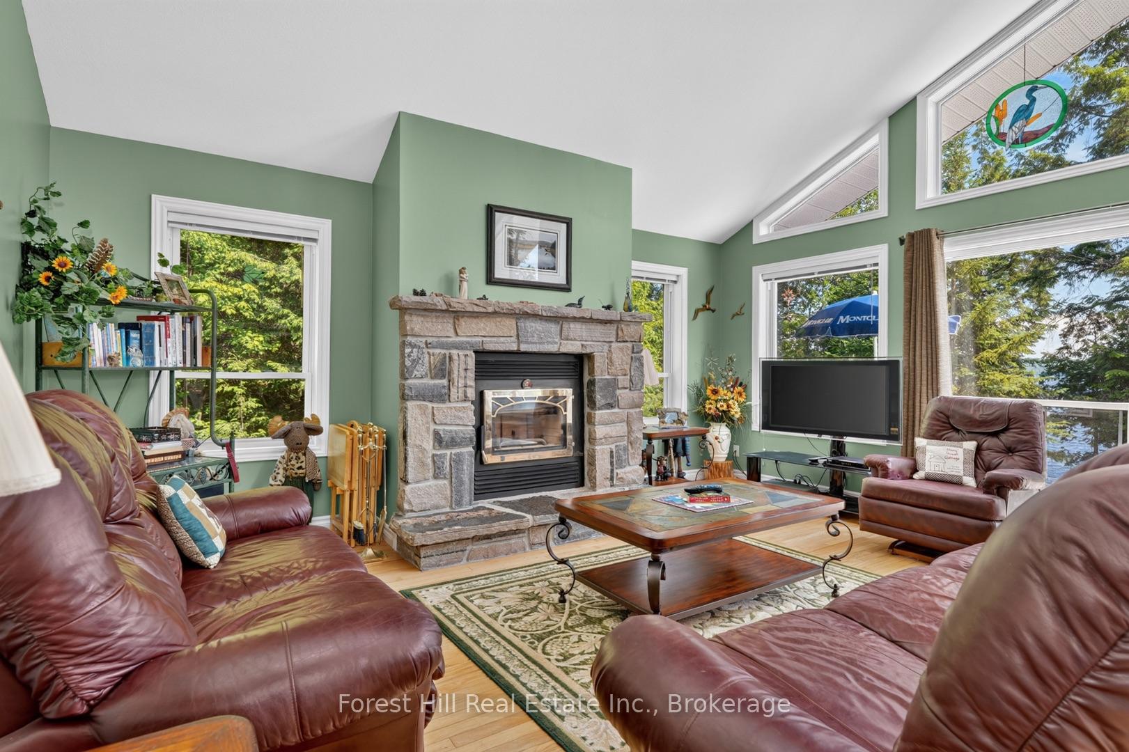 Photo 9 of 1291 Creighton Drive, Algonquin Highlands, Livingstone — HOMEH