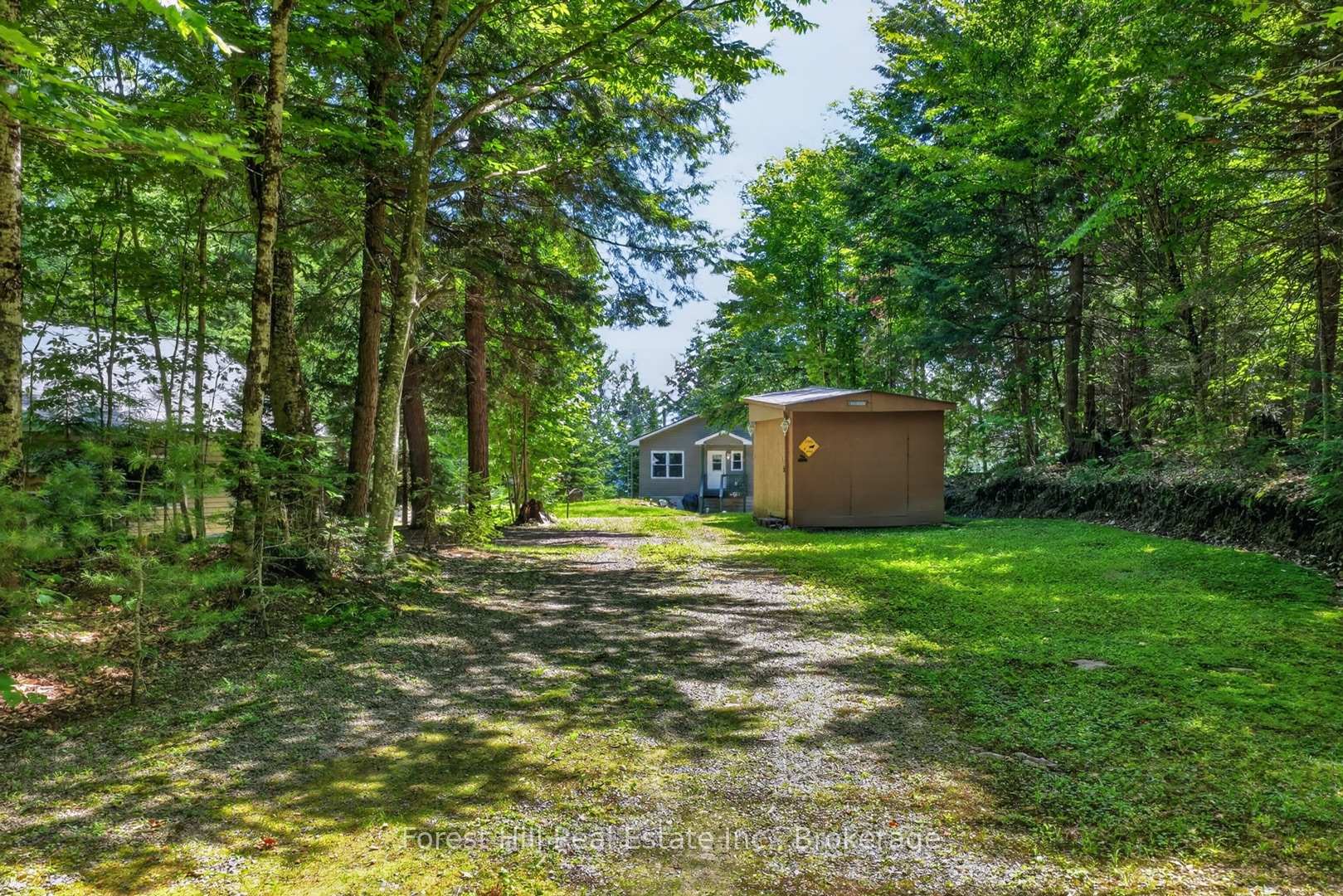 Photo 38 of 1291 Creighton Drive, Algonquin Highlands, Livingstone — HOMEH