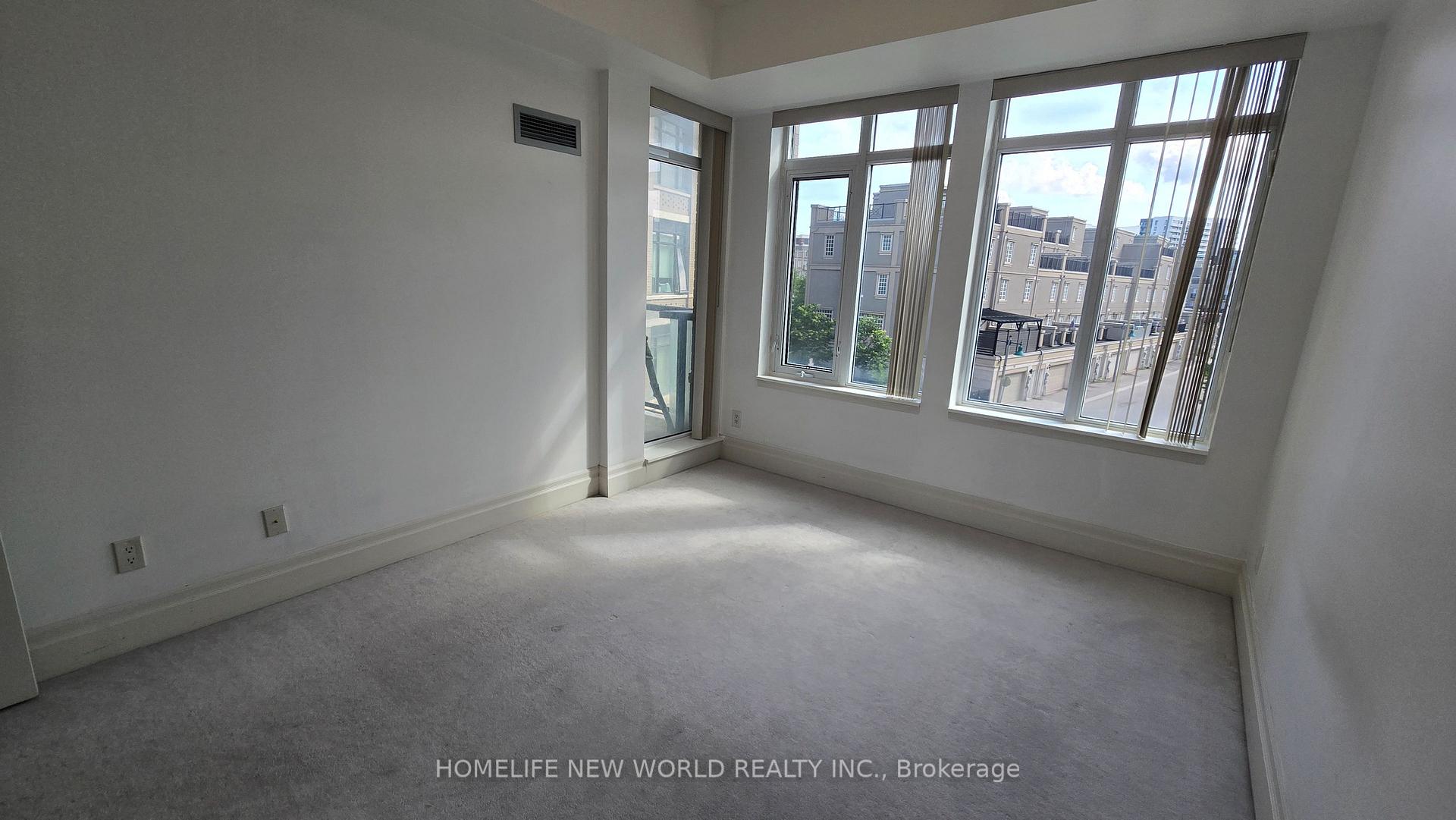 Photo 7 of Unit 302, 131 Upper Duke Crescent, Markham, Unionville — HOMEH
