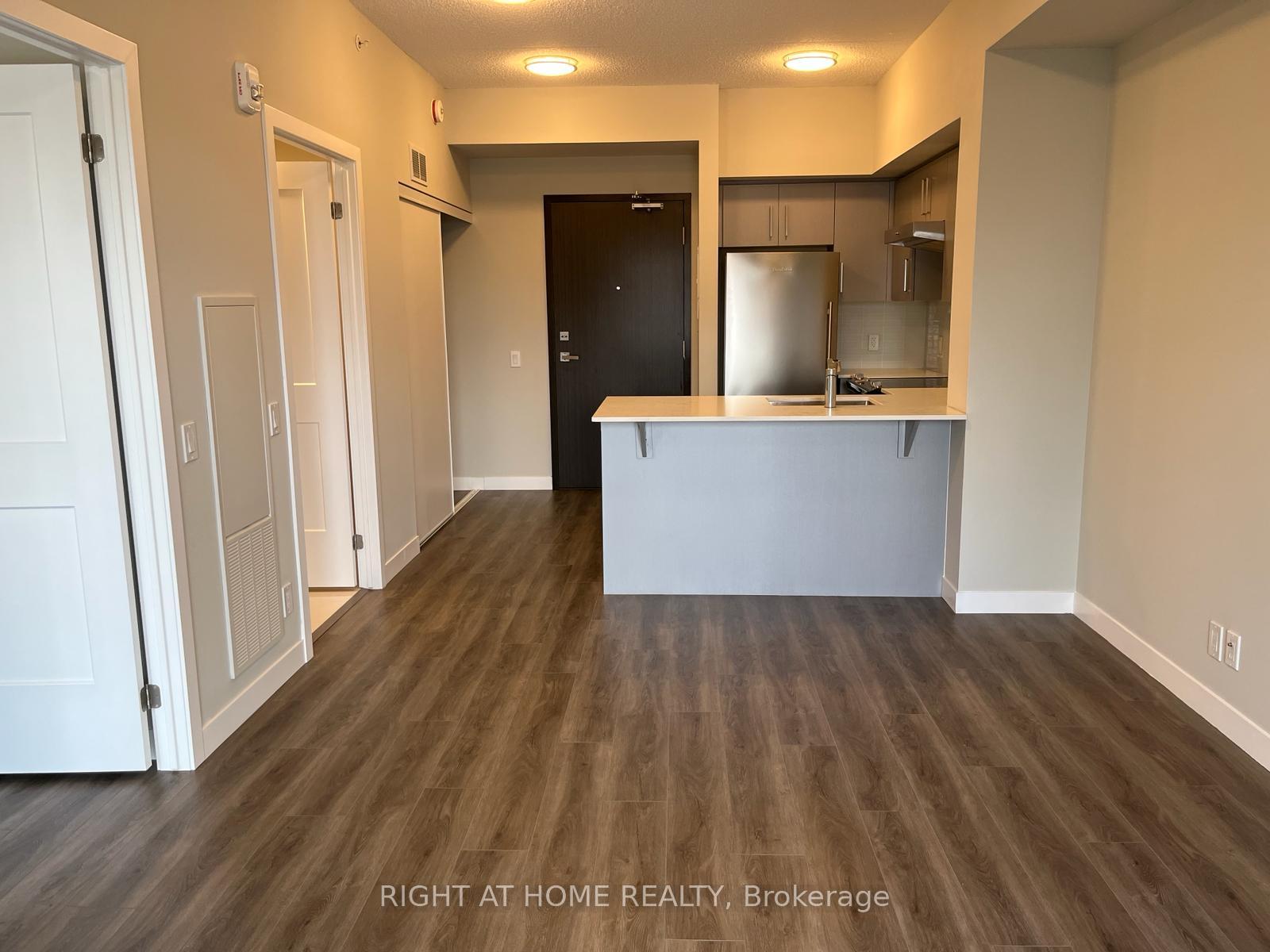 Photo 3 of Unit 1713, 15 Queen Street S, Hamilton, Central — HOMEH