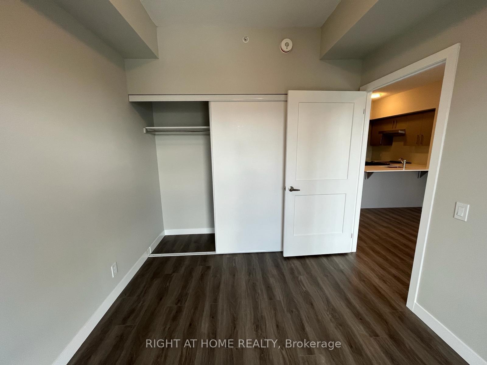 Photo 10 of Unit 1713, 15 Queen Street S, Hamilton, Central — HOMEH