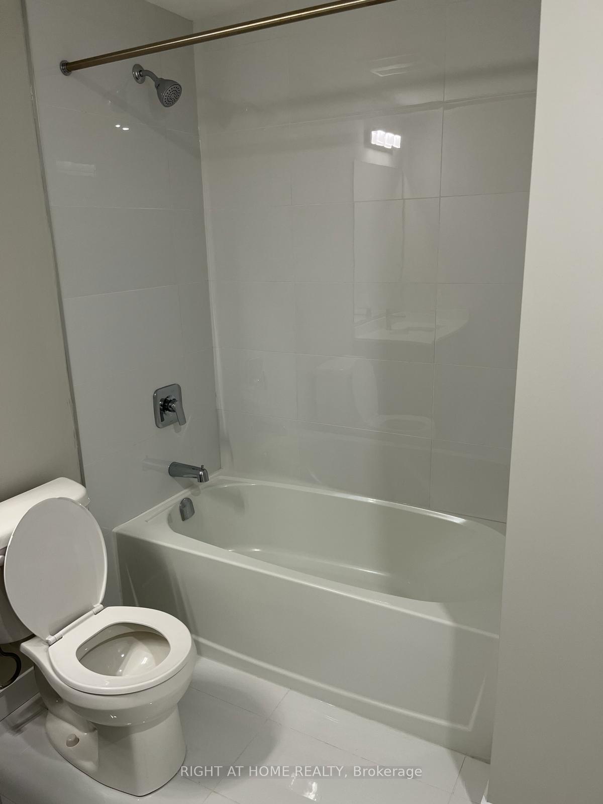 Photo 17 of Unit 1713, 15 Queen Street S, Hamilton, Central — HOMEH