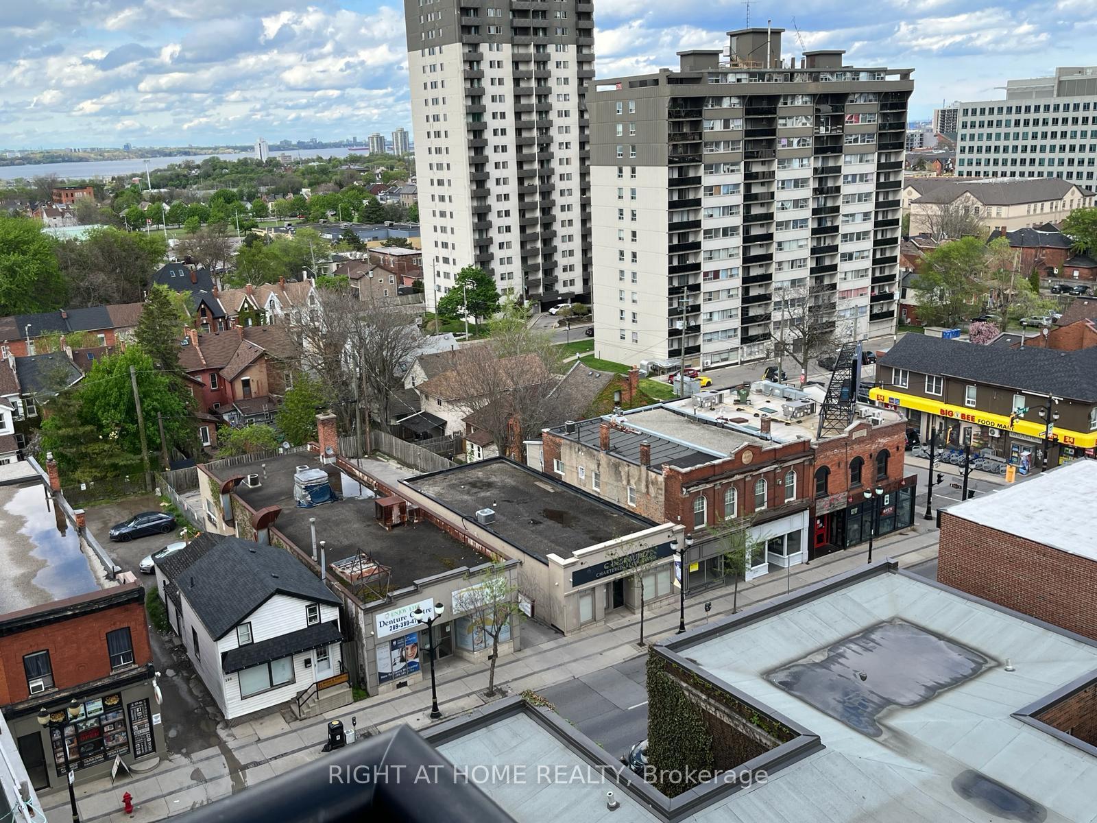 Photo 26 of Unit 1713, 15 Queen Street S, Hamilton, Central — HOMEH