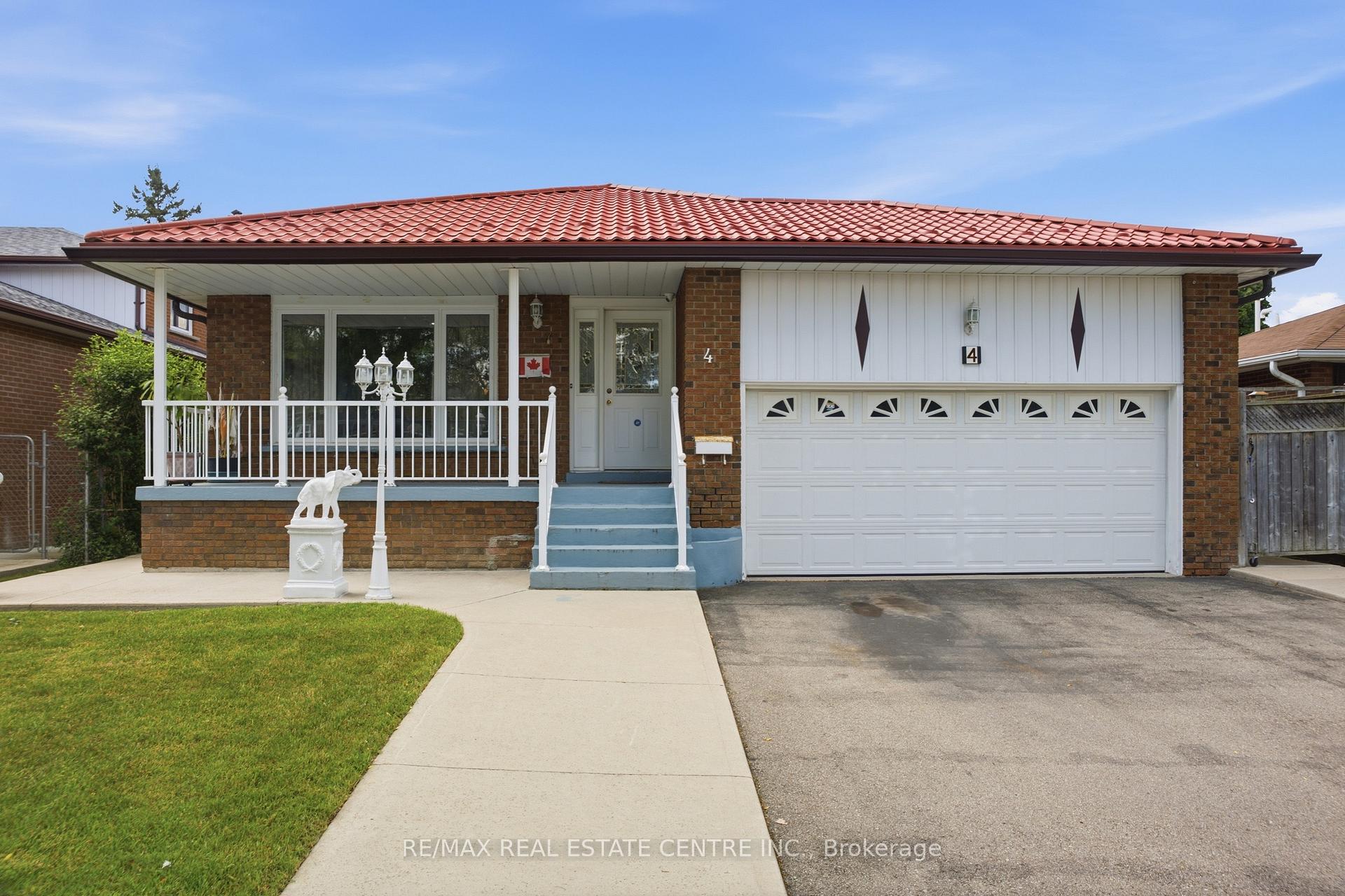 Photo 1 of 4 Manorcrest Street, Brampton, Central Park — HOMEH
