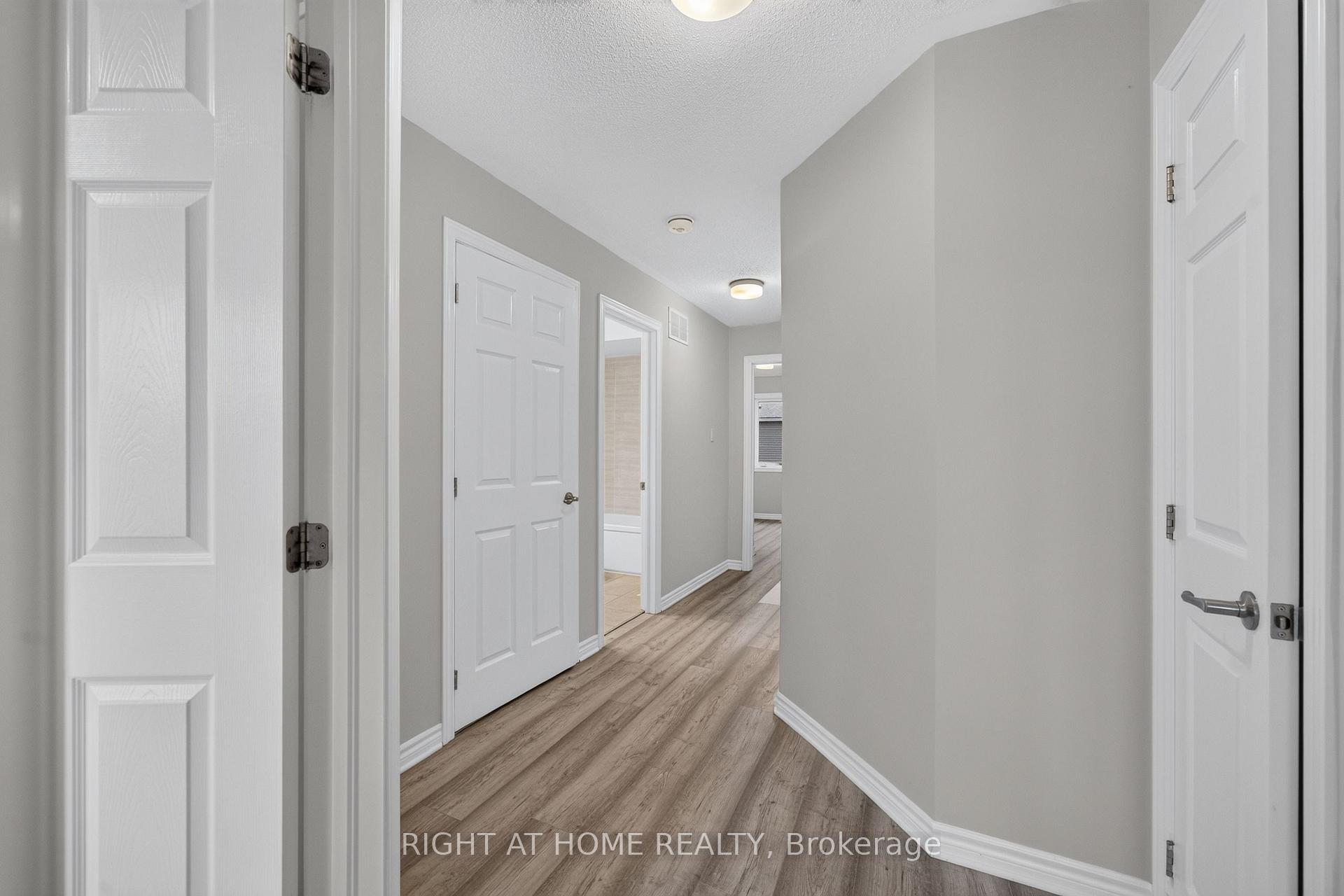 Photo 25 of 263 Sweetvalley Drive, Ottawa, Avalon West — HOMEH