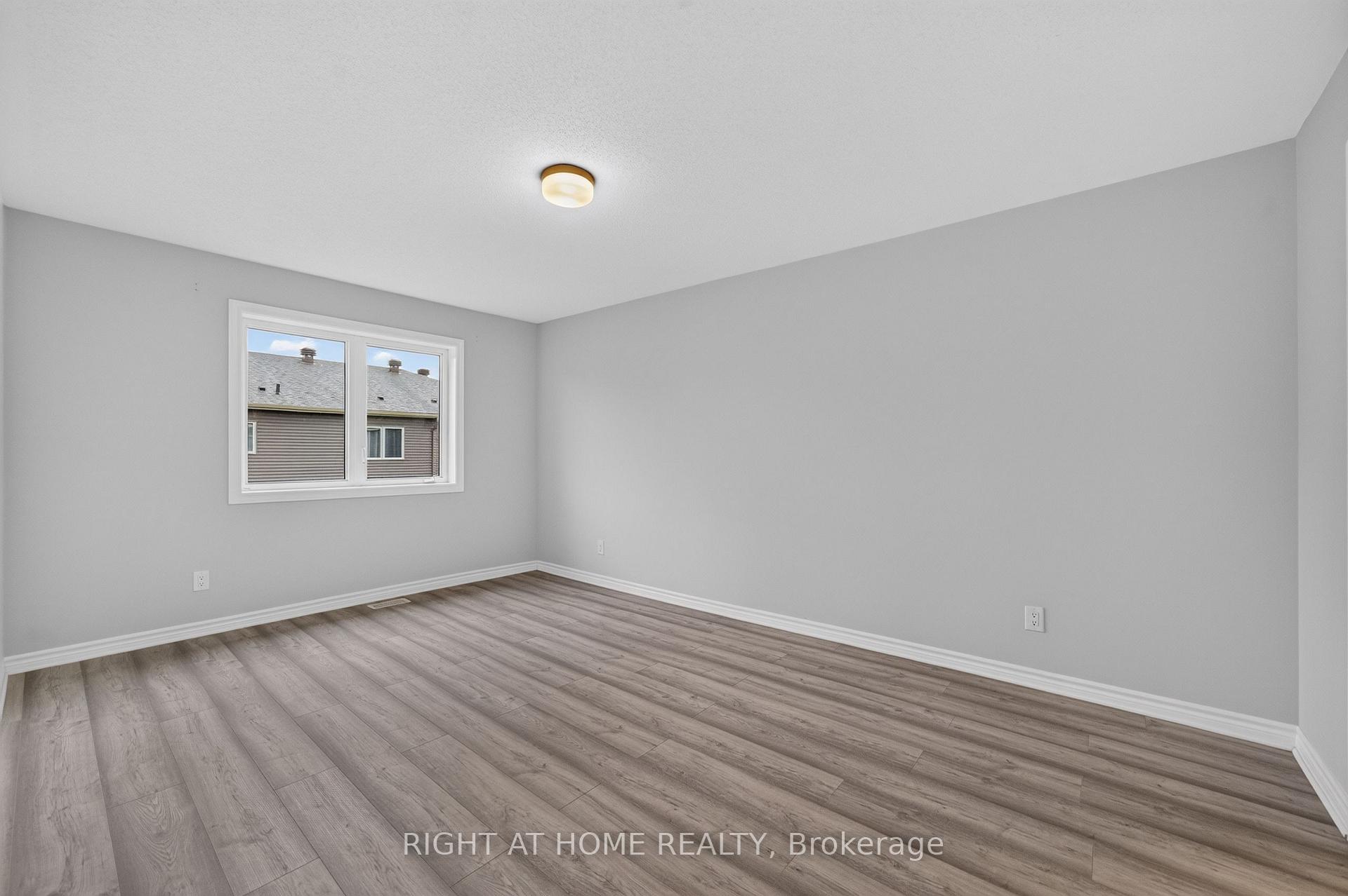 Photo 26 of 263 Sweetvalley Drive, Ottawa, Avalon West — HOMEH