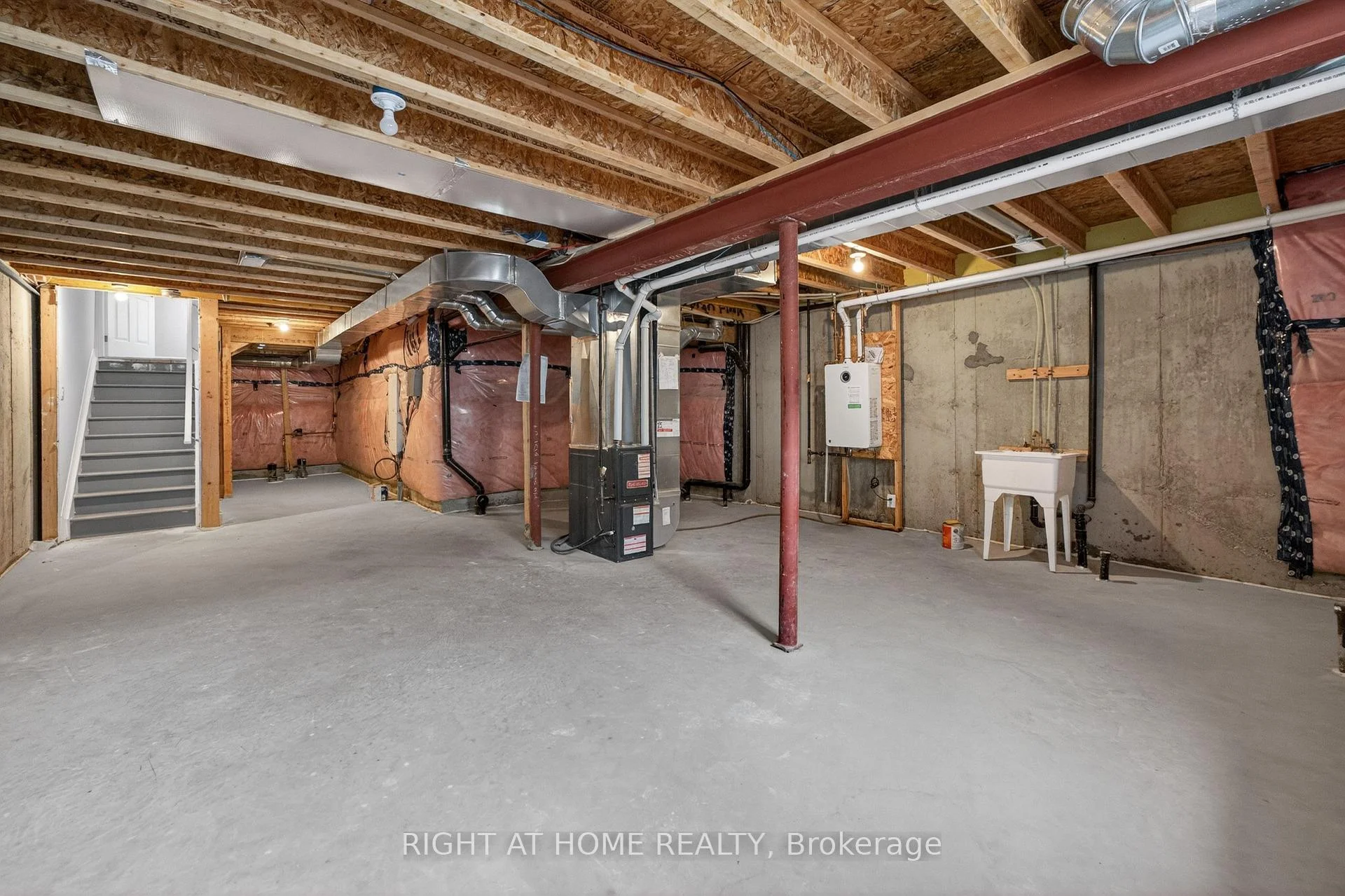 Photo 72 of 263 Sweetvalley Drive, Ottawa, Avalon West — HOMEH