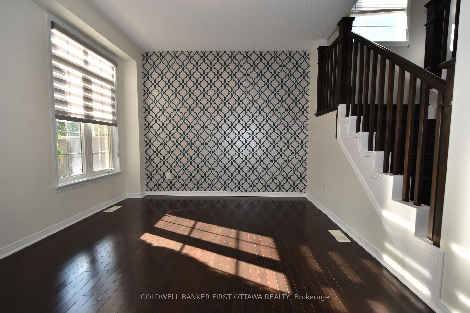 Photo 4 of 413 Blackleaf Drive, Ottawa, Barrhaven - Stonebridge — HOMEH