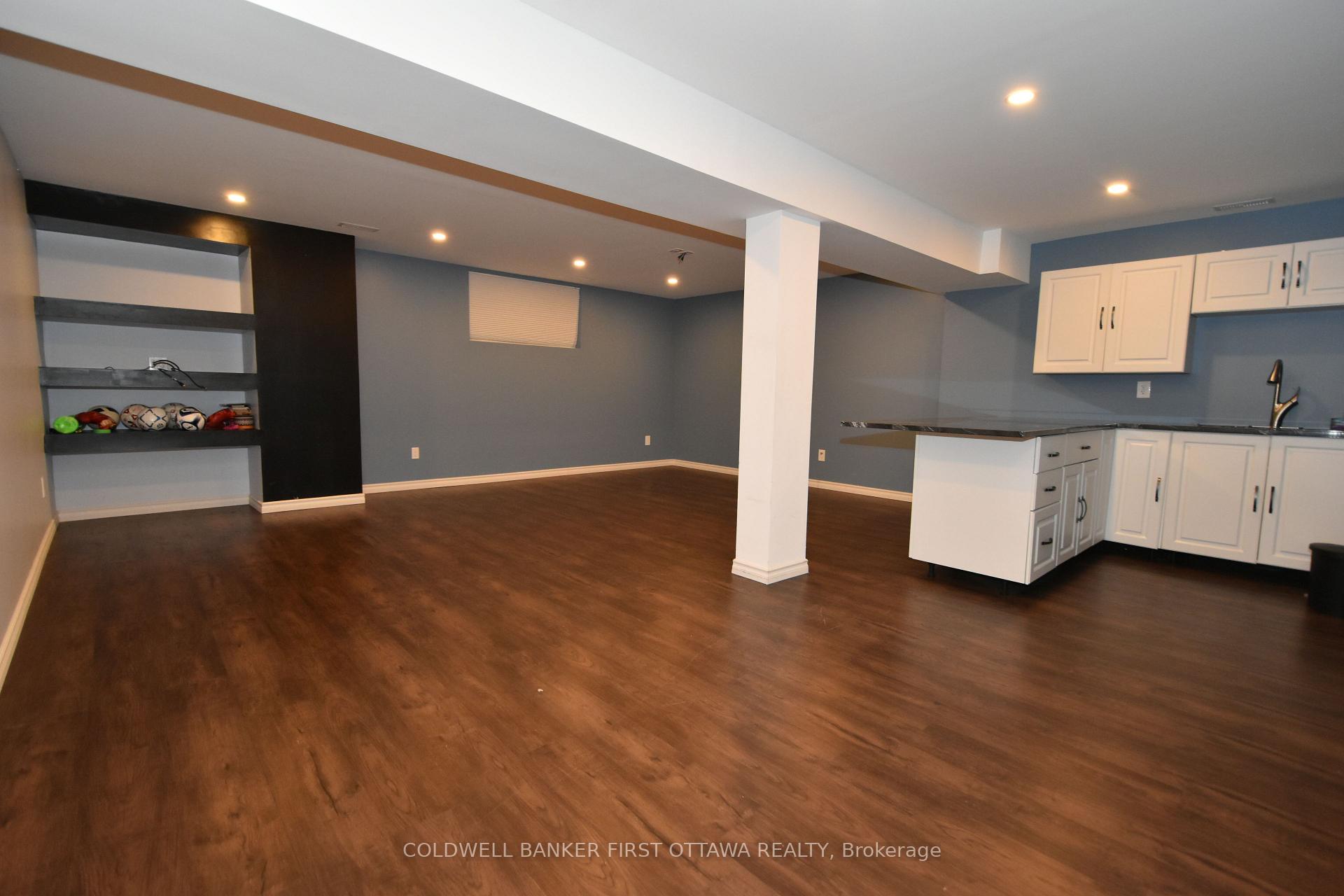 Photo 13 of 413 Blackleaf Drive, Ottawa, Barrhaven - Stonebridge — HOMEH
