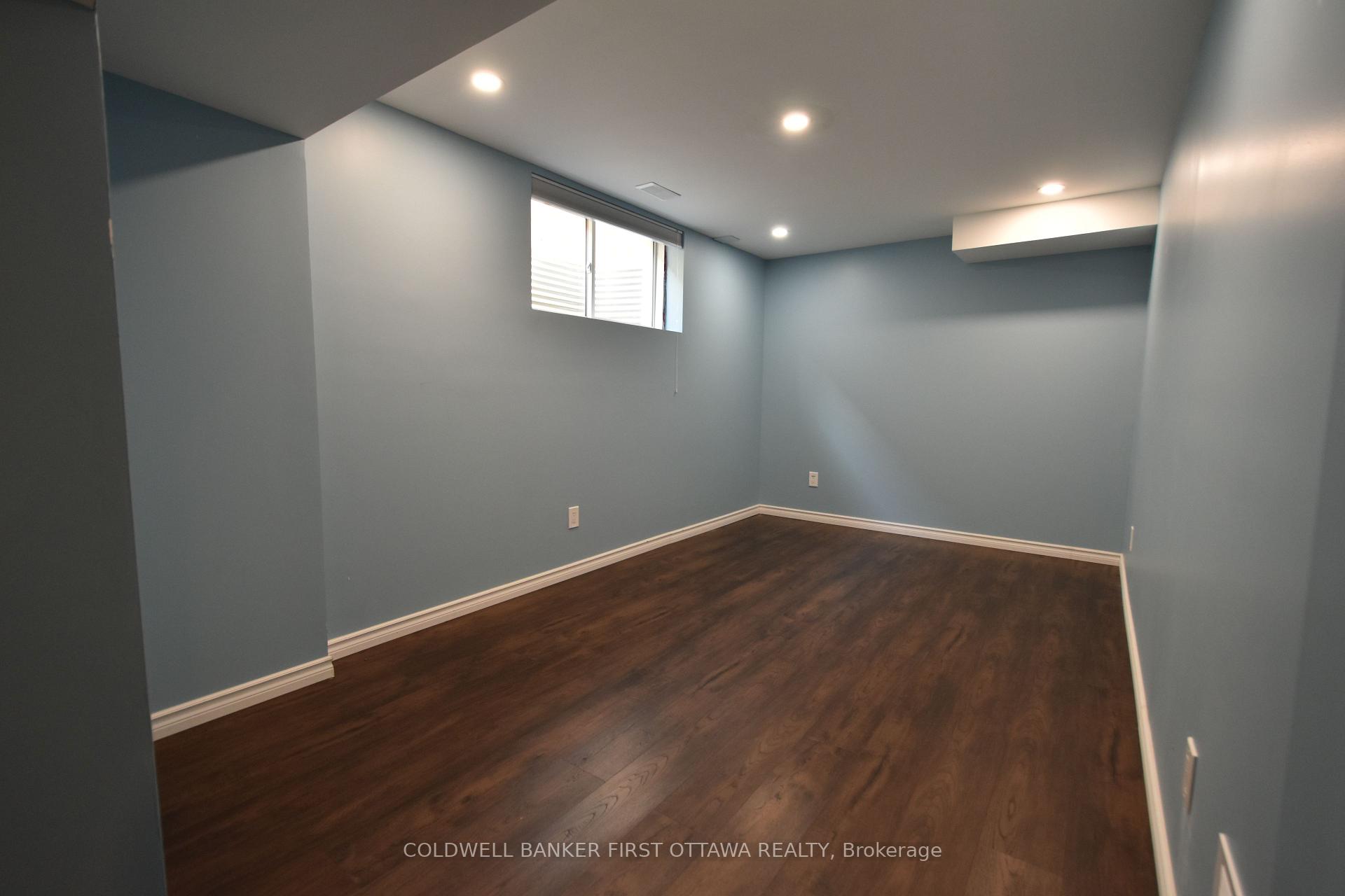 Photo 14 of 413 Blackleaf Drive, Ottawa, Barrhaven - Stonebridge — HOMEH