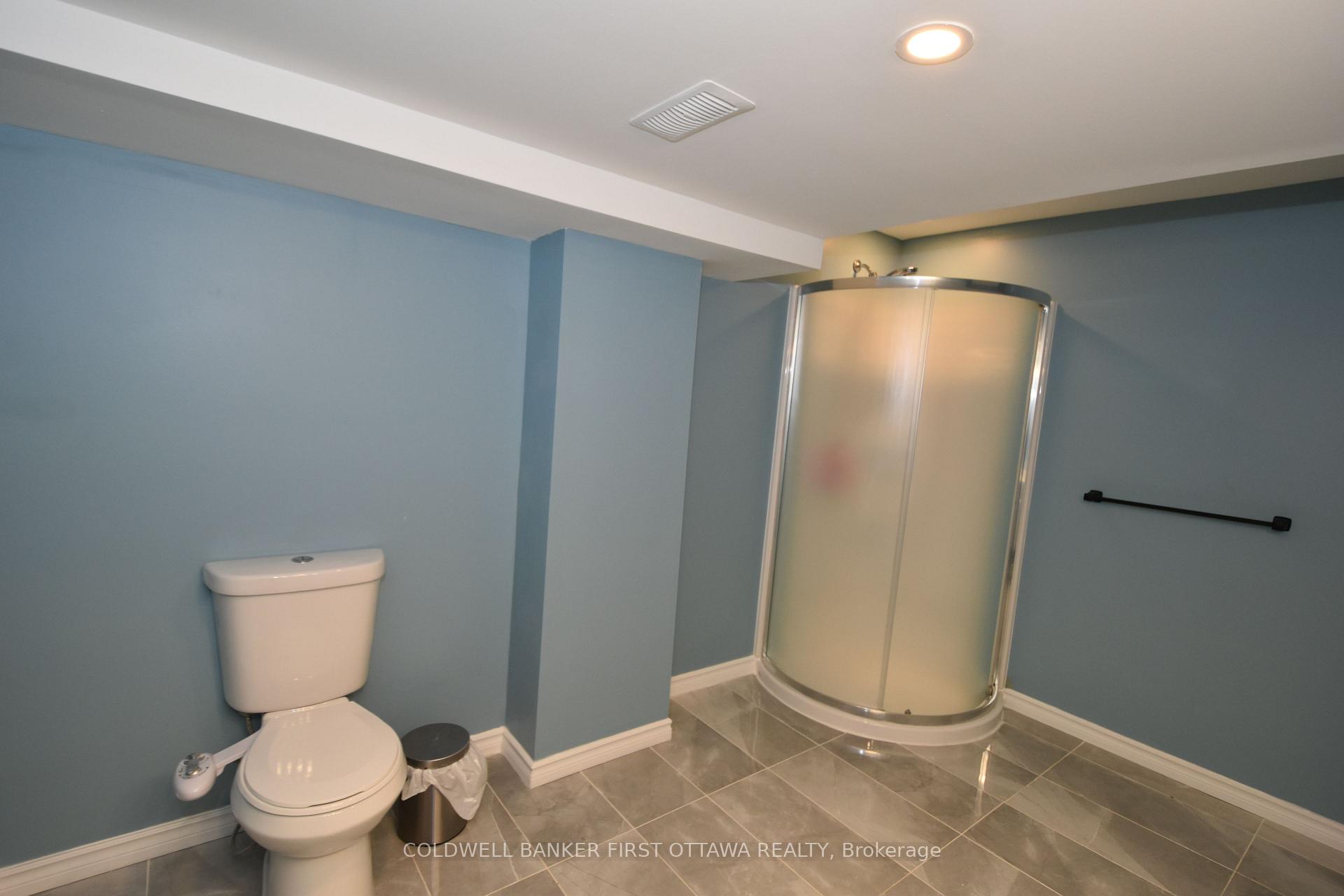 Photo 17 of 413 Blackleaf Drive, Ottawa, Barrhaven - Stonebridge — HOMEH