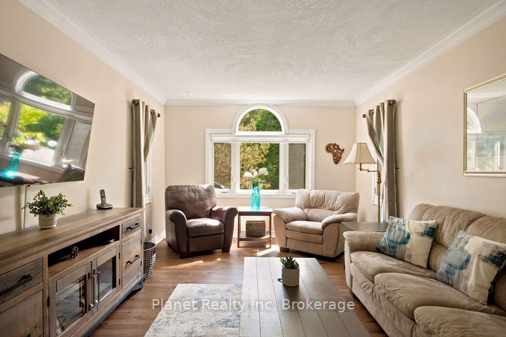 Photo 32 of 4426 Side Road 10, Puslinch, Crieff/Aikensville/Killean — HOMEH